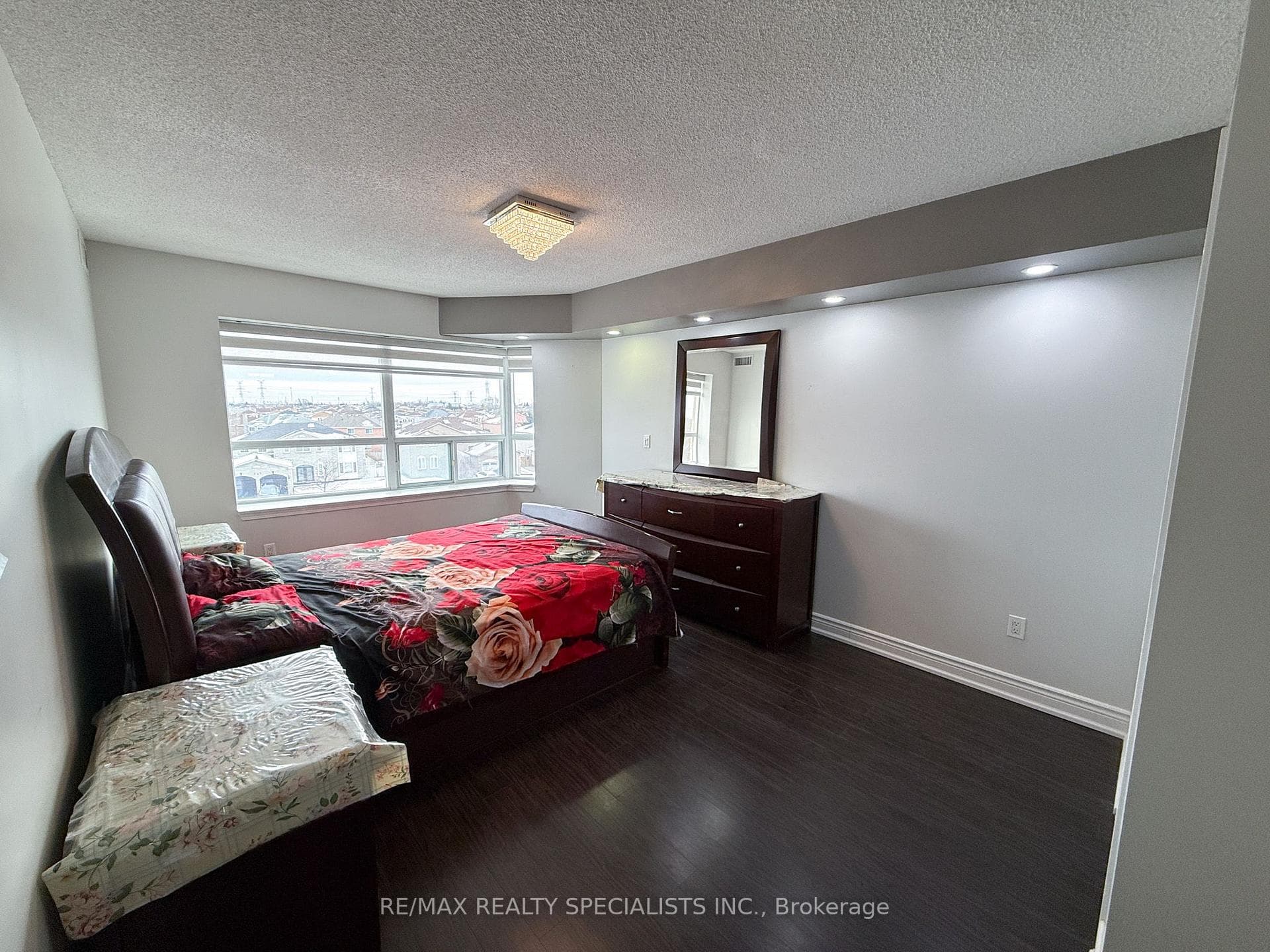 300 Ray Lawson Boulevard Unit 403 photo 11
