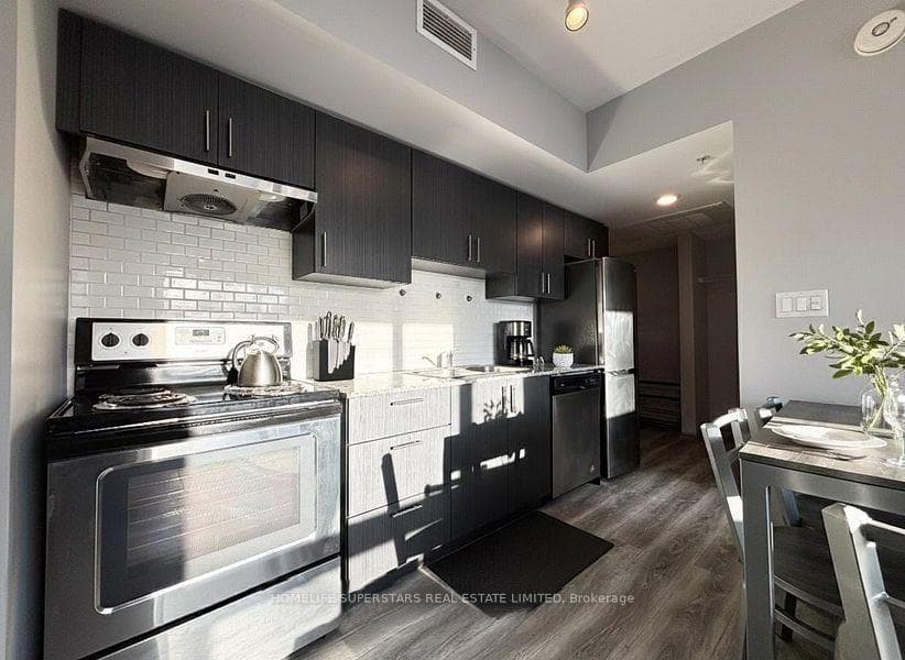 275 Larch Street Unit F504 photo 4