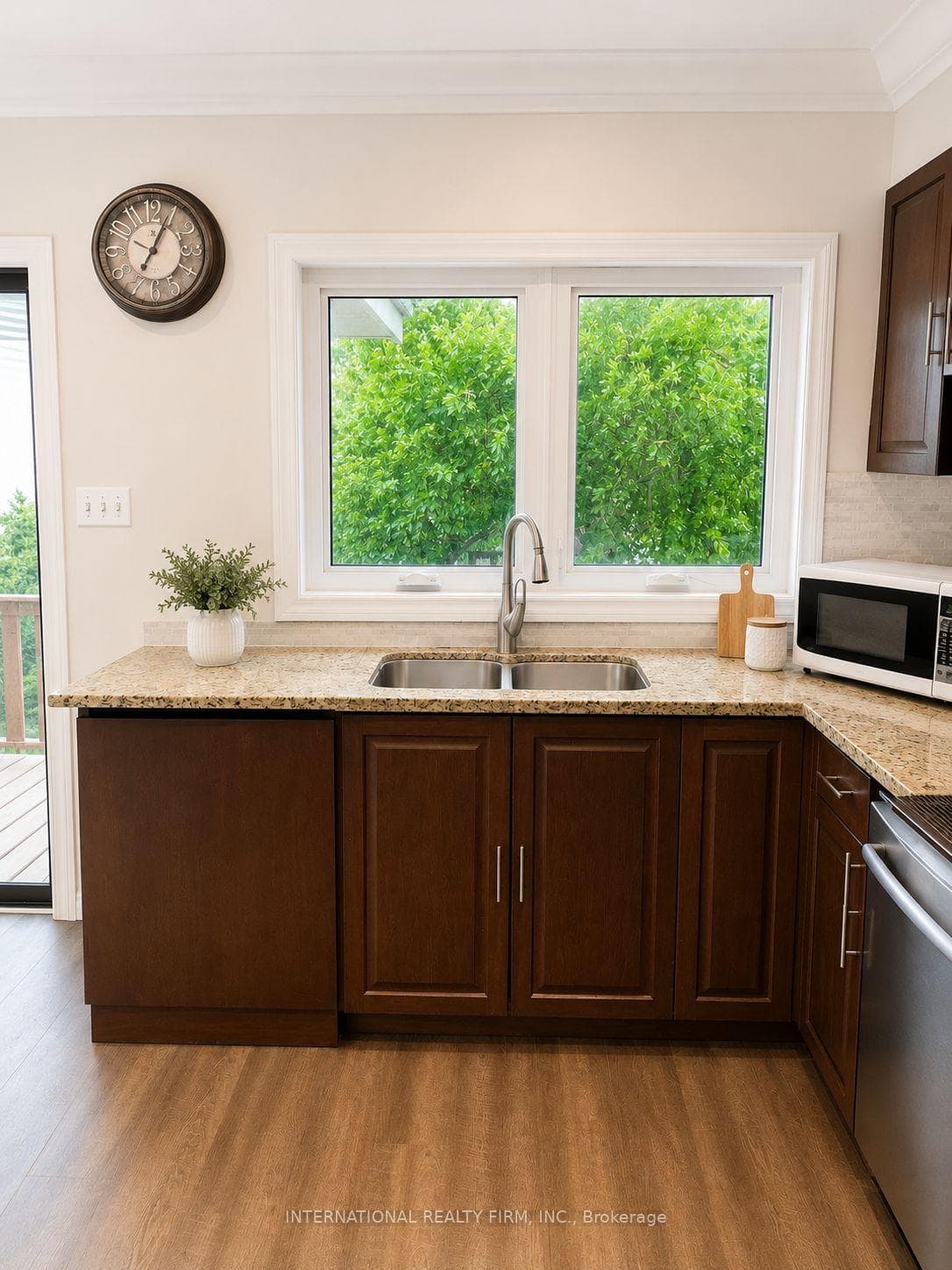 36 Ridge Road photo 3