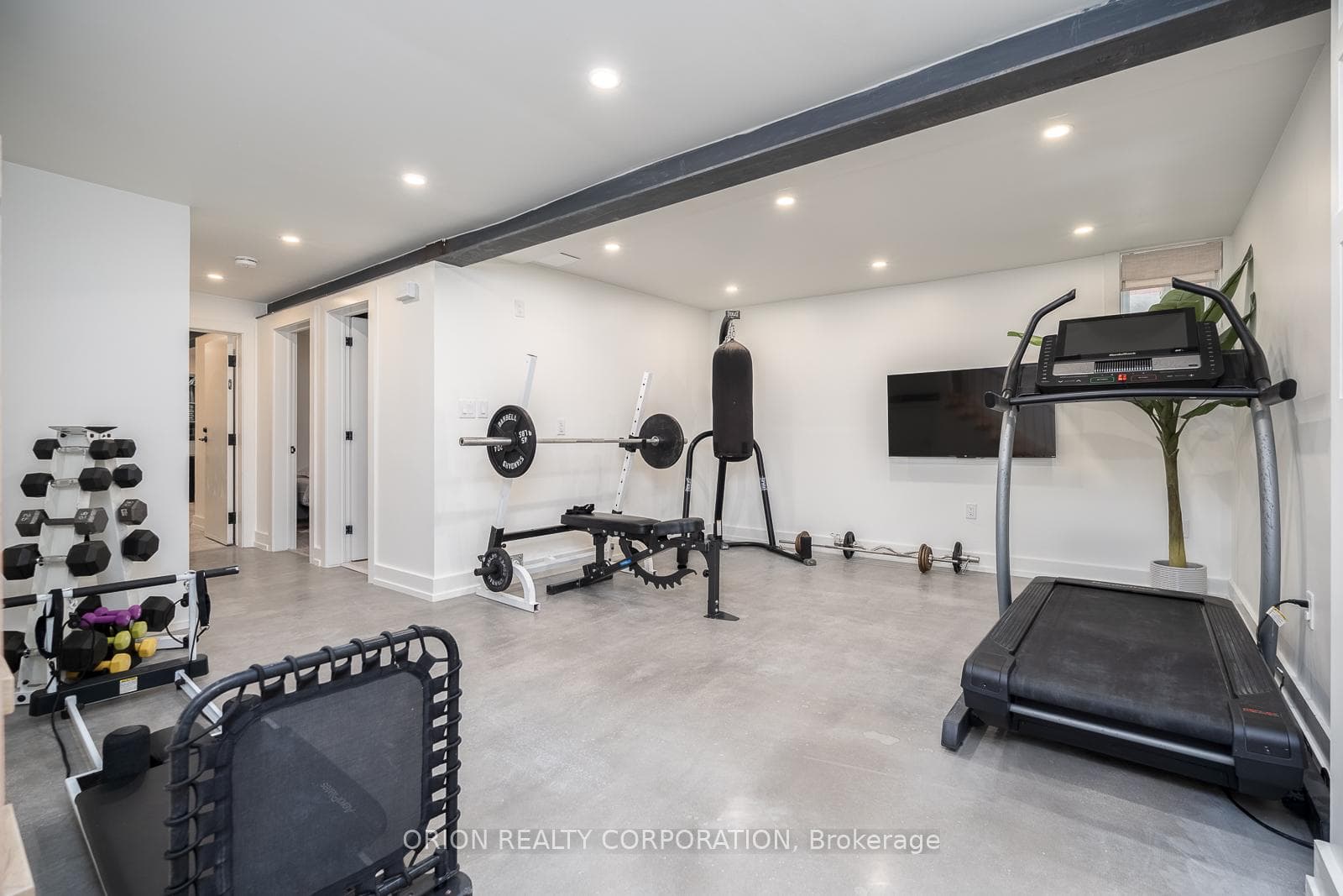 185 Glenholme Avenue photo 42