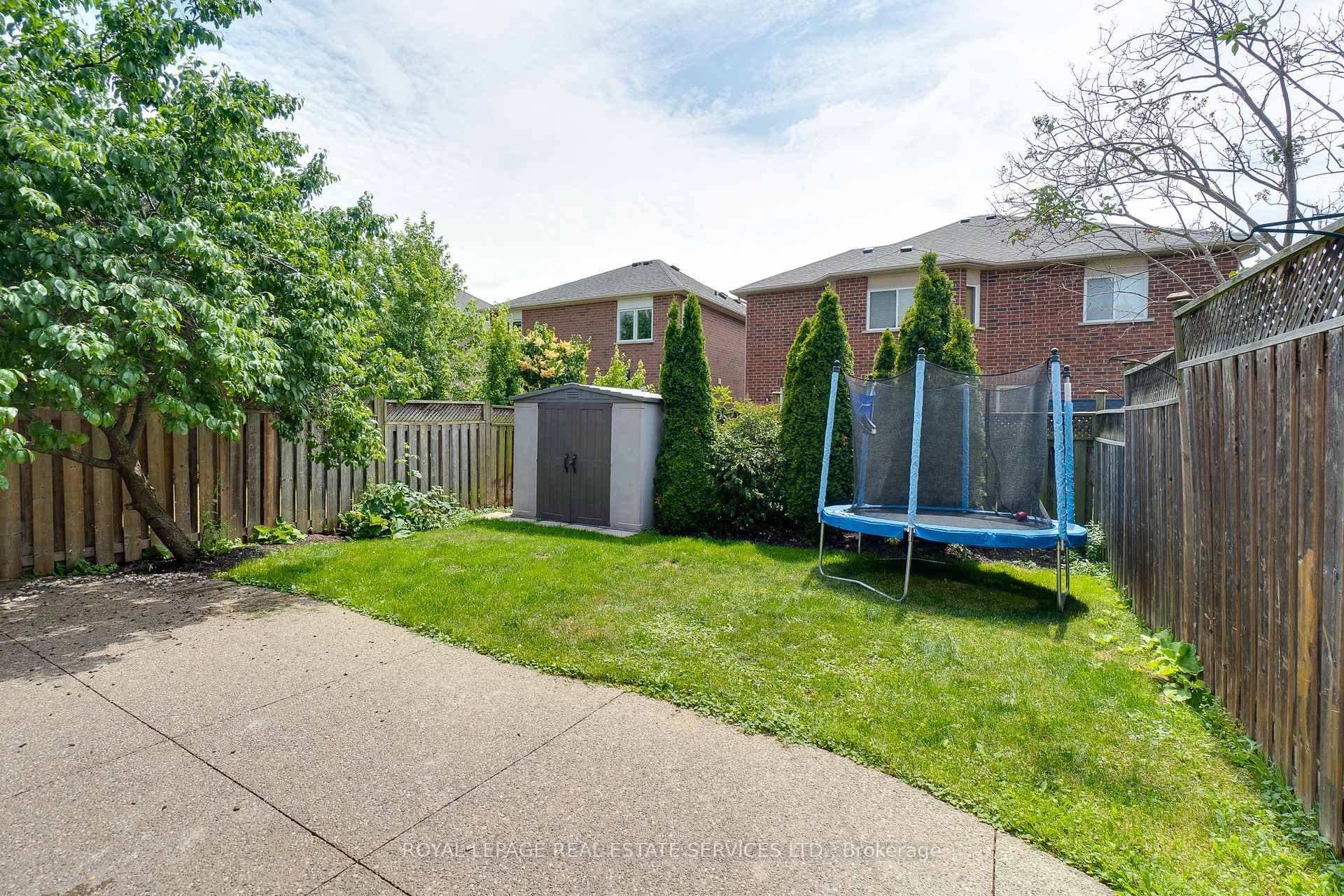 2228 Sutton Drive photo 14