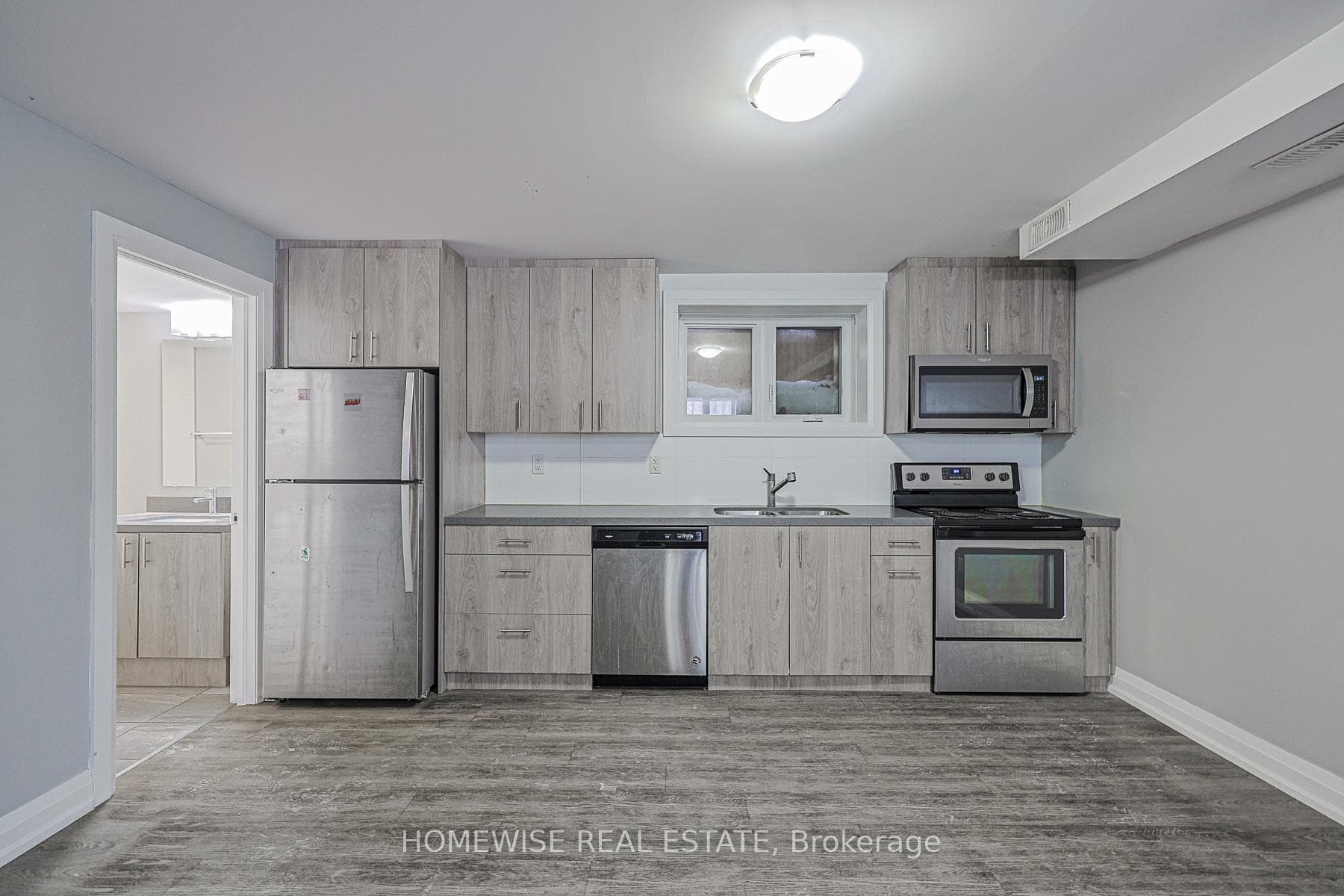 814 Glencairn Avenue Unit B01 photo 2