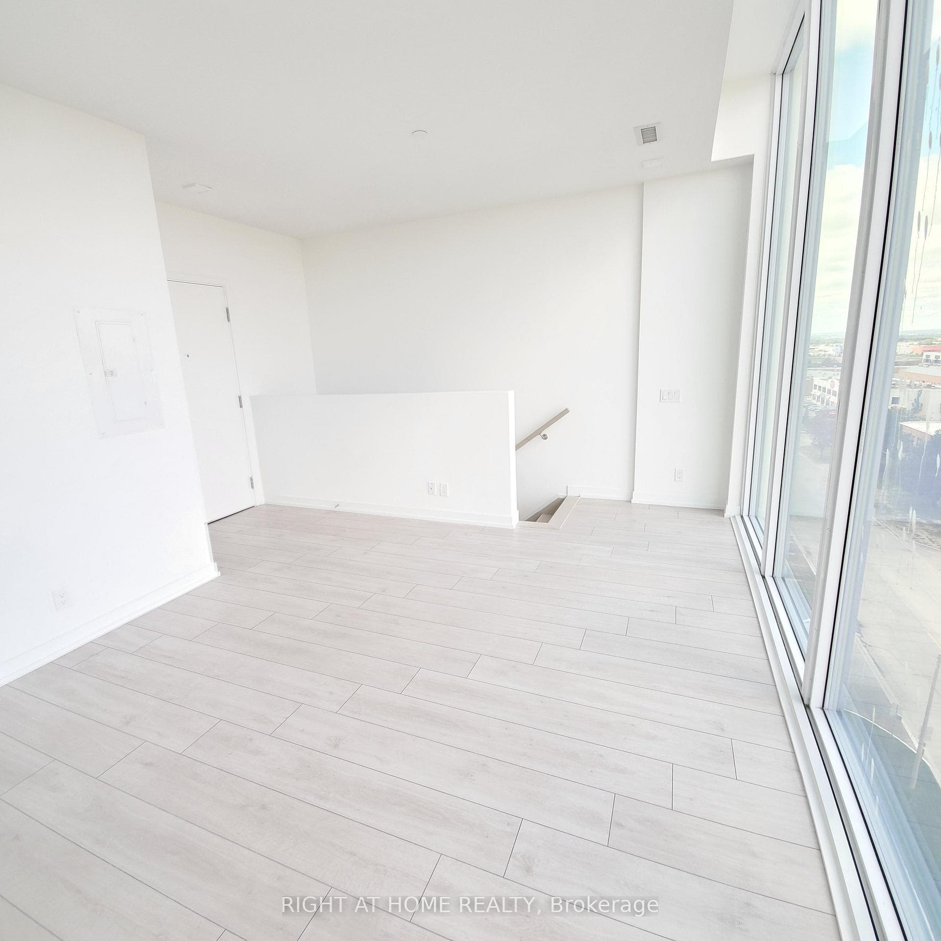 950 Portage Parkway Unit 808 photo 3