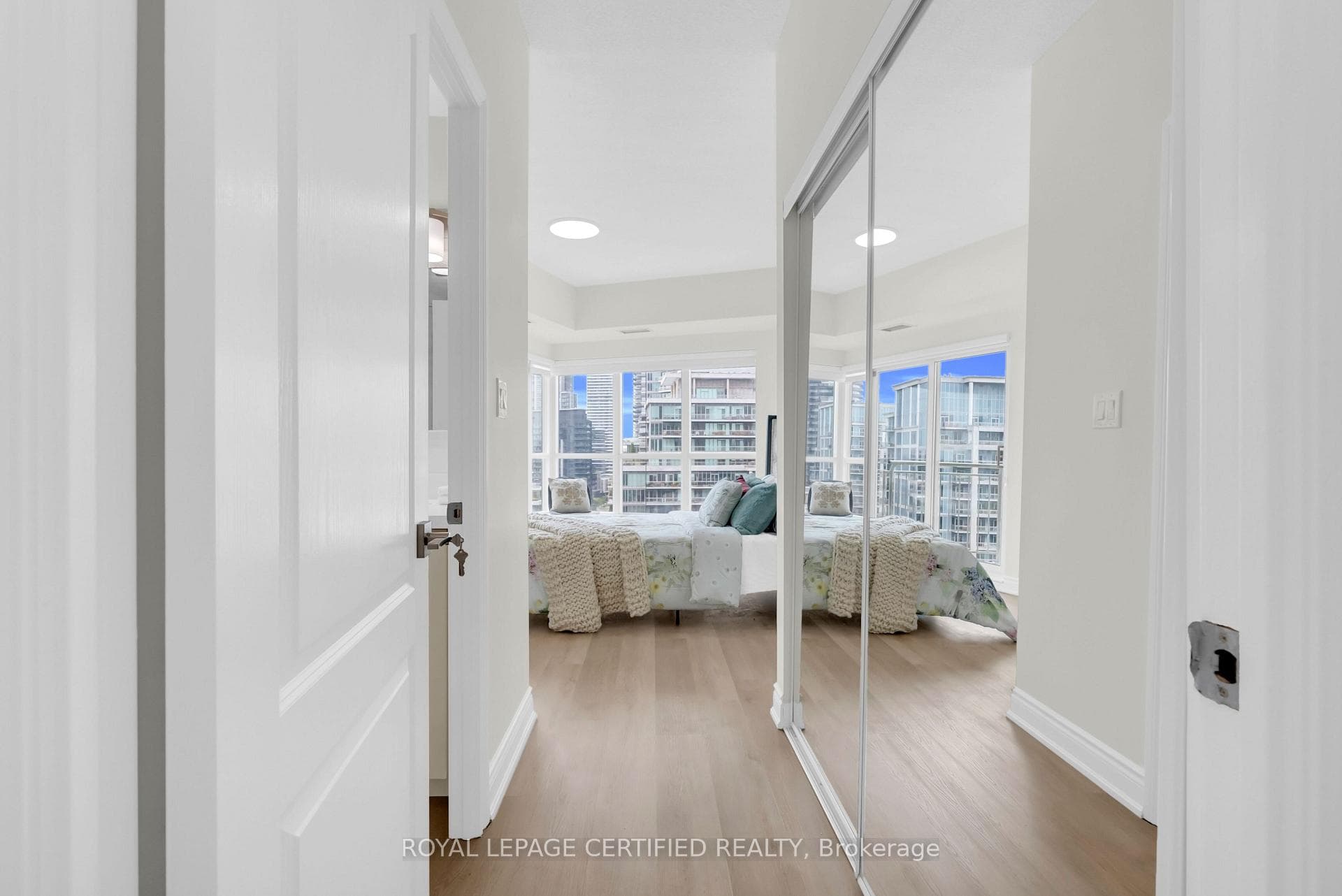 MIrrored Closets
