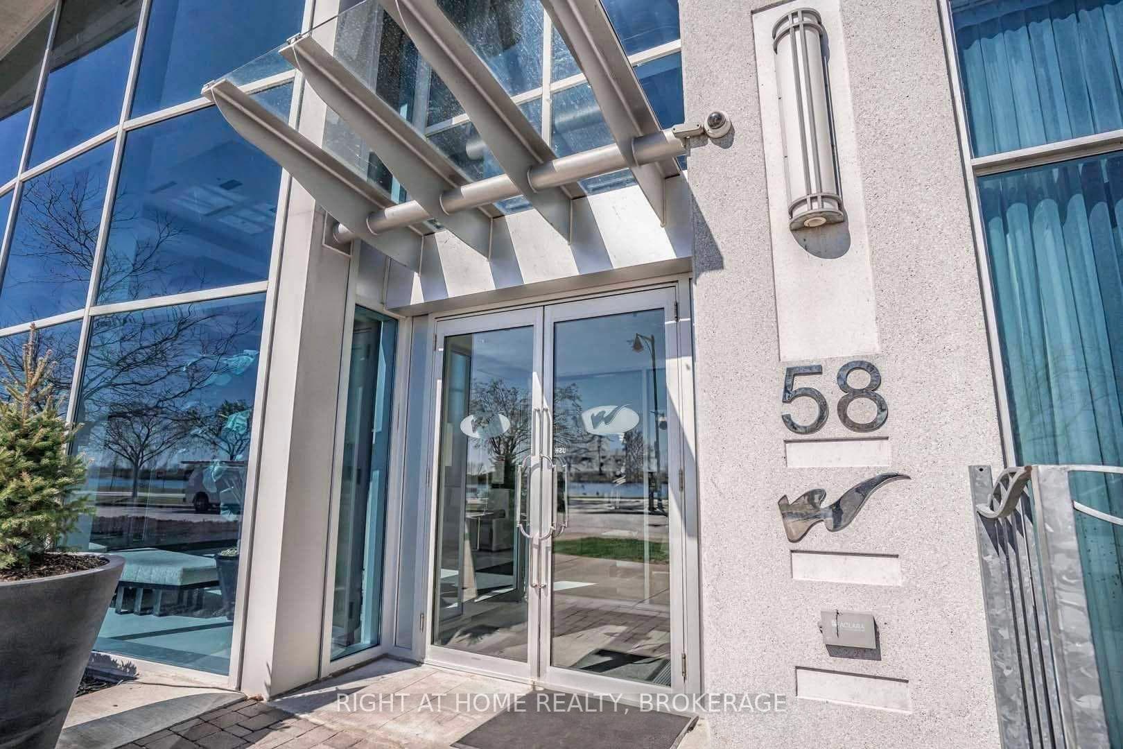 58 Marine Parade Drive Unit 804 photo 2