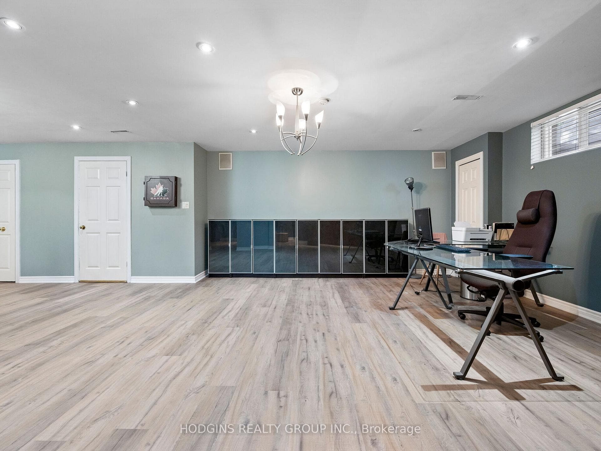 1846 Paddock Crescent photo 25