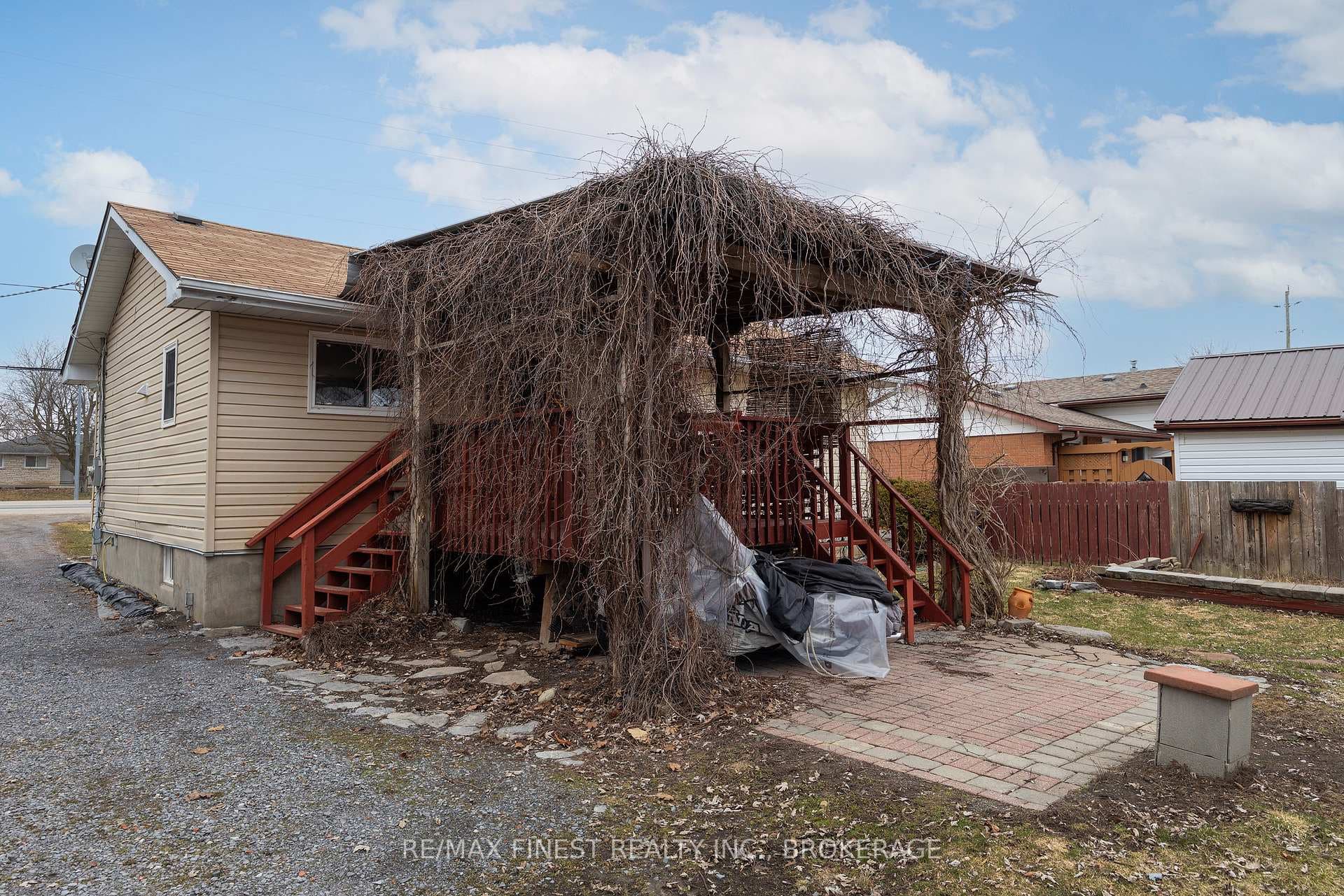3007 Princess Street photo 39