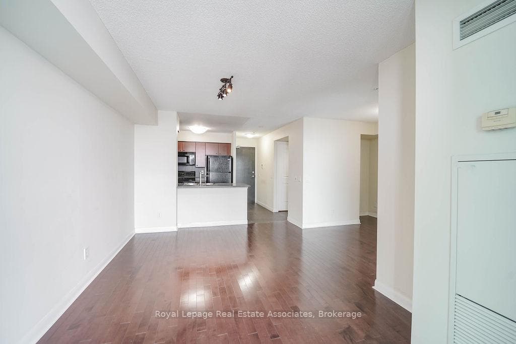 235 Sherway Gardens Road Unit 709 photo 13