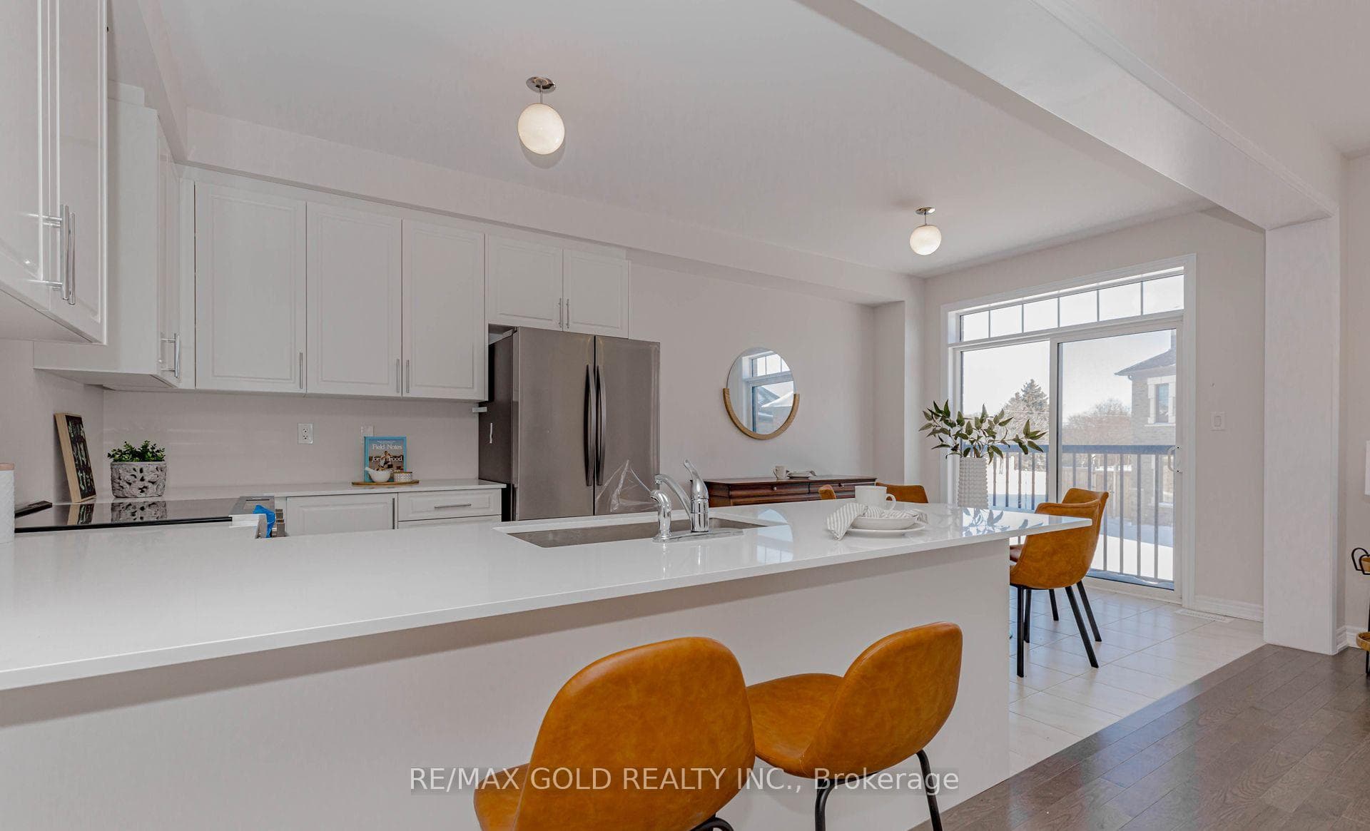 25 Sapwood Crescent photo 14