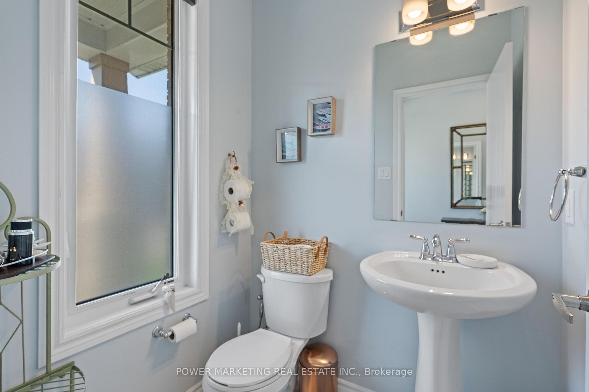 241 Rue Des Soldats Riendeau Street photo 6