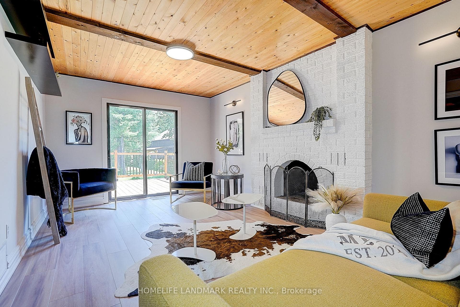 20573 Yonge Street photo 20