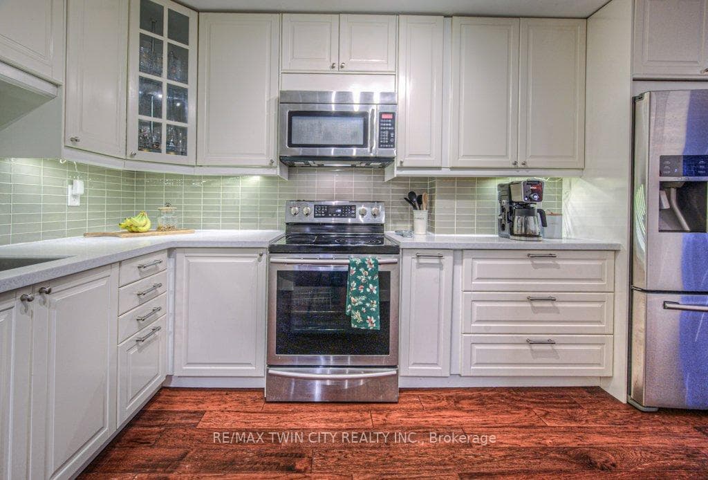 154 St Andrews Drive photo 17