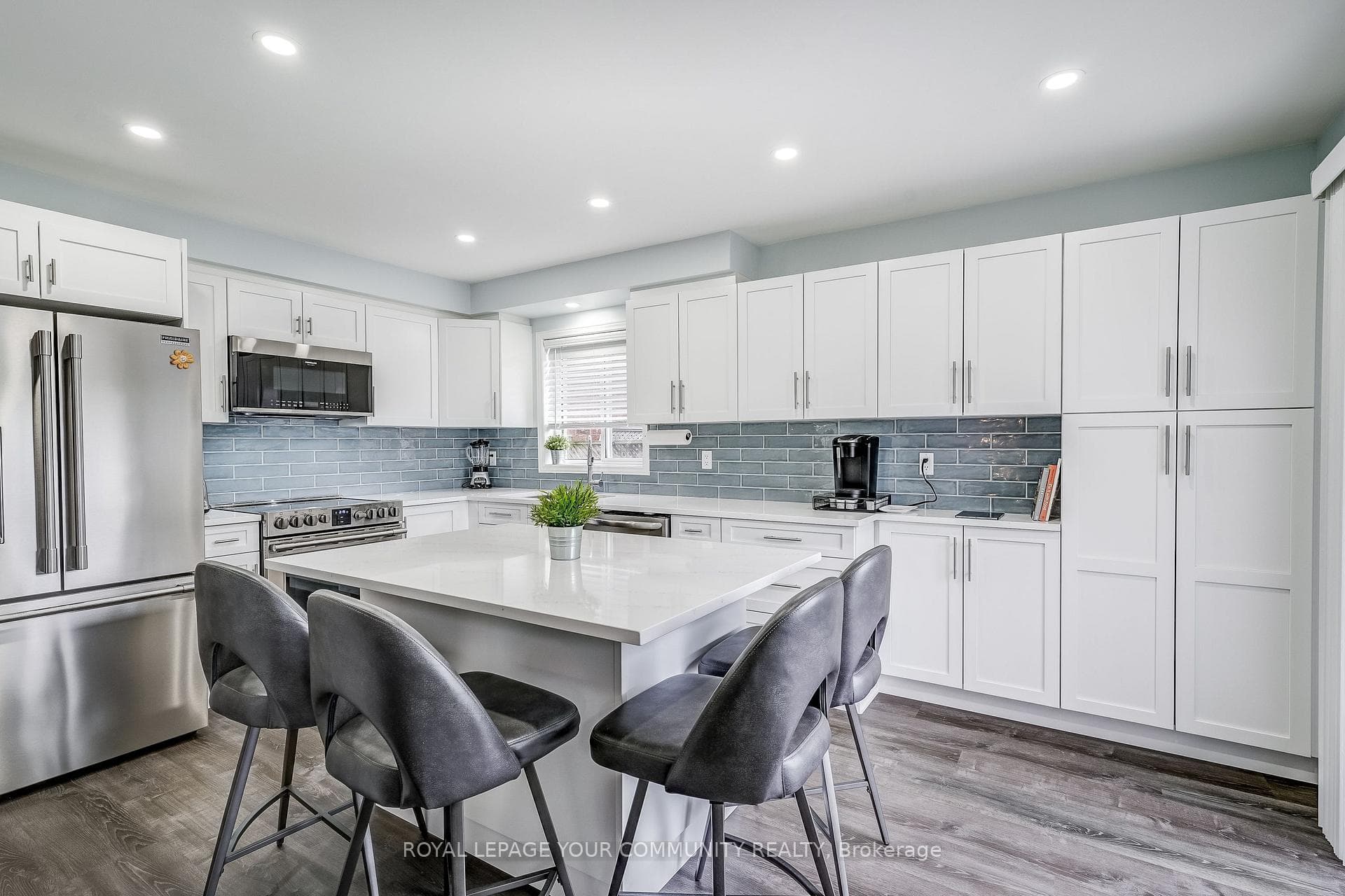 37 Joliette Place photo 14