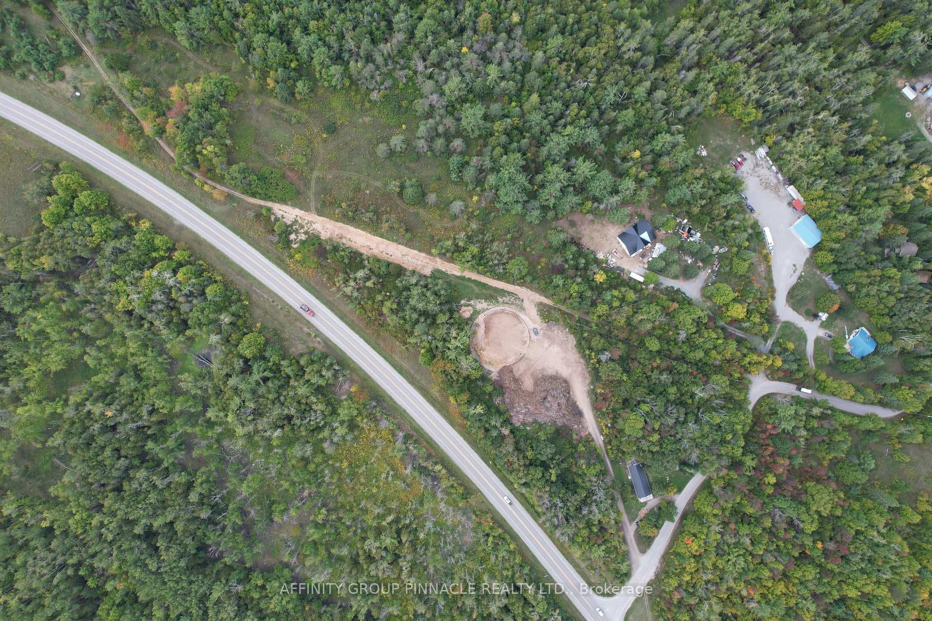 15 Ferguson Road photo 4