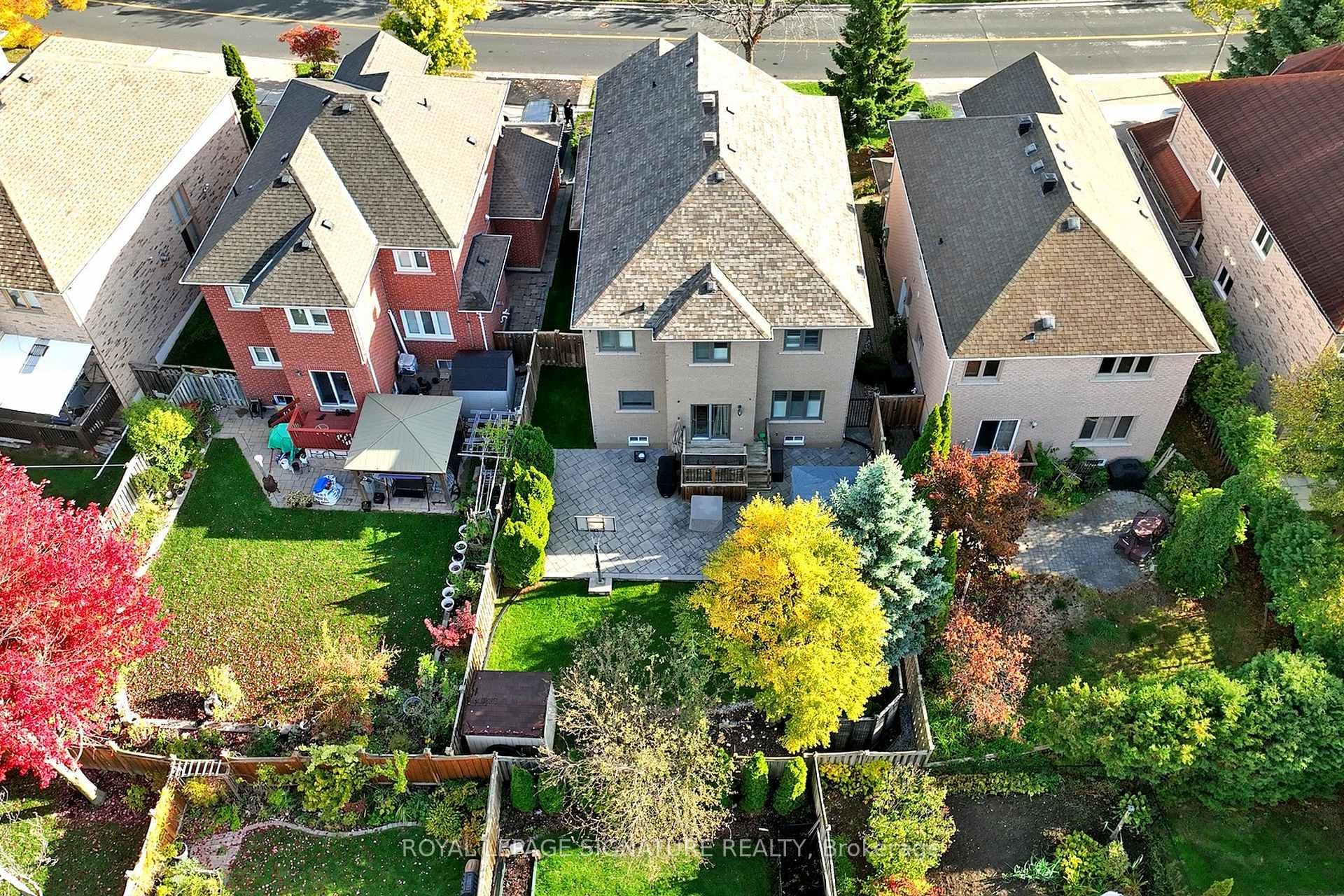 62 Legacy Drive photo 3