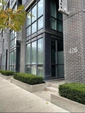 426 Lake Shore Boulevard Unit G05 MF photo 1