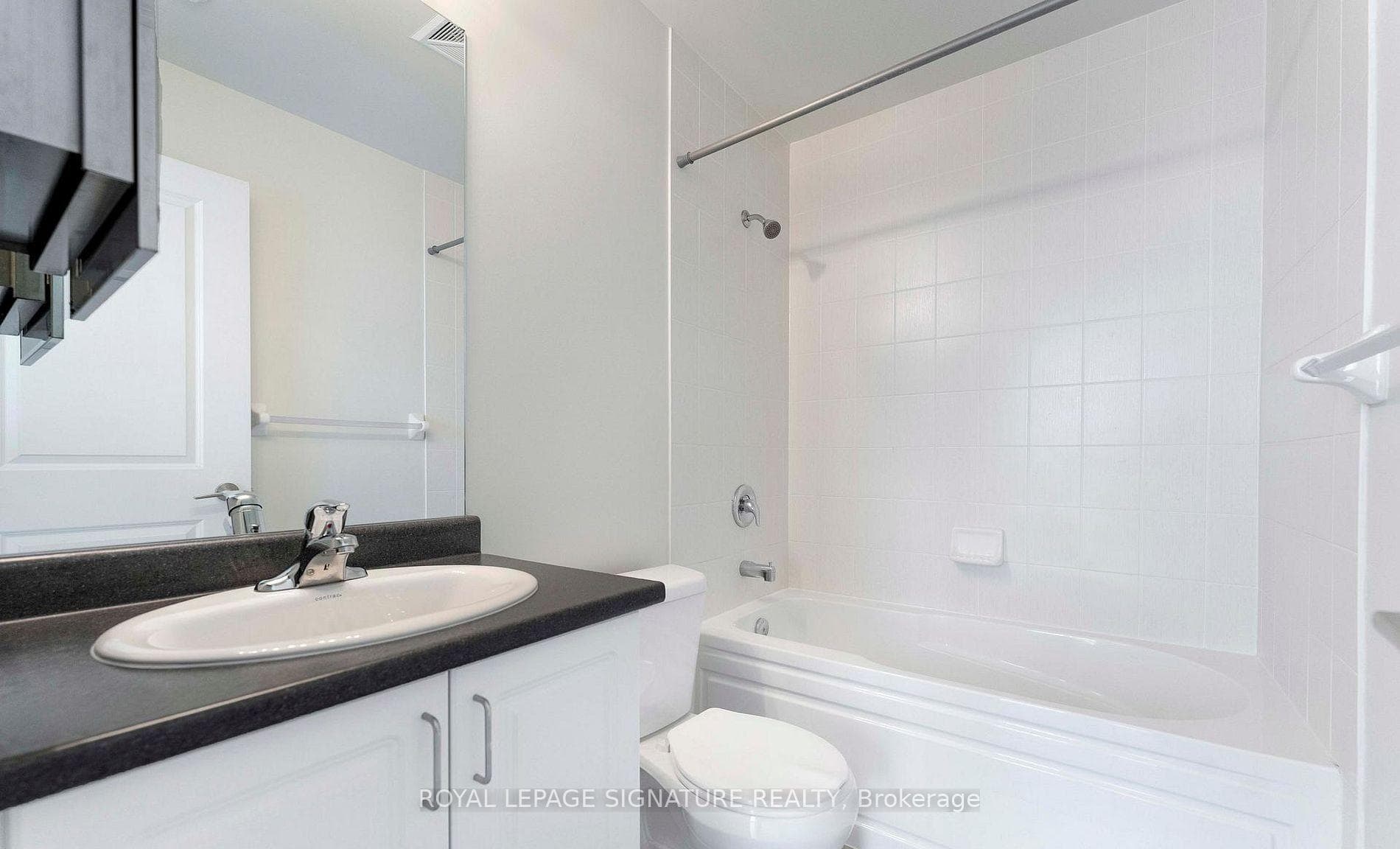 349 Rathburn Road Unit PH216 photo 15