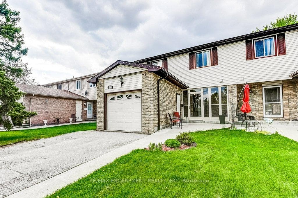 2779 Andorra Circle photo 4