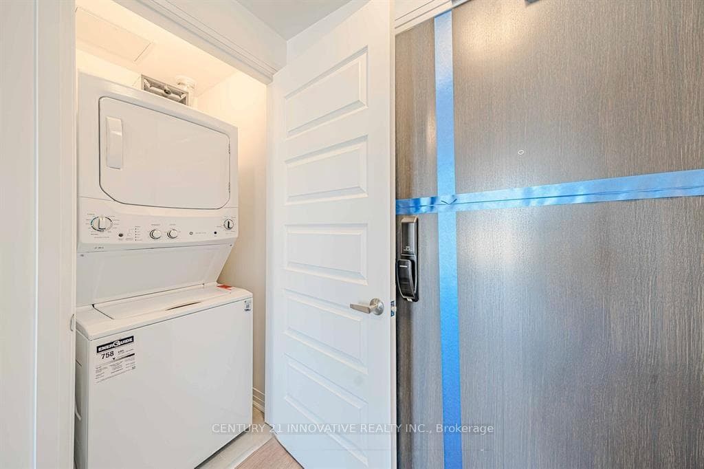 490 Gordon Krantz Avenue Unit 201 photo 24