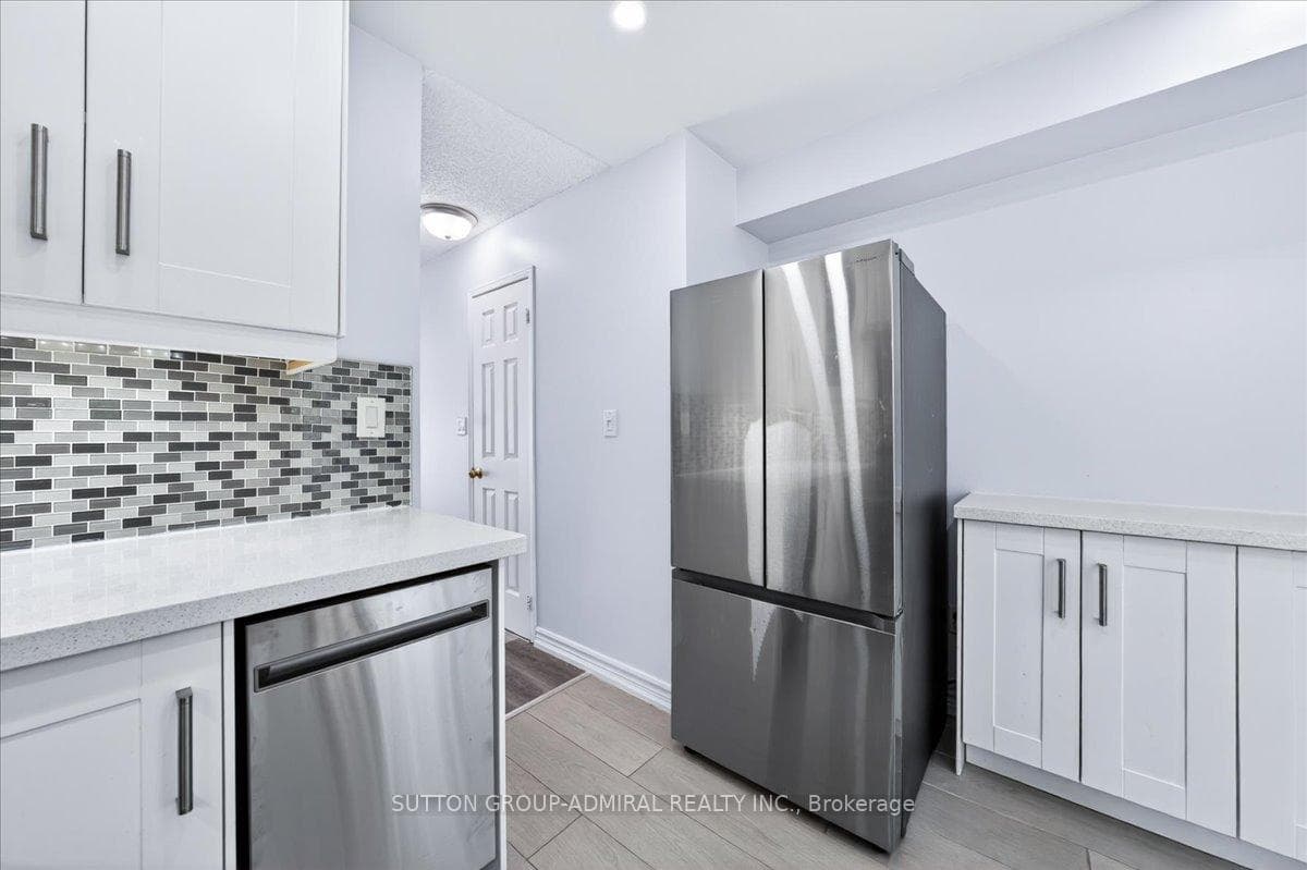 75 Strathaven Drive Unit 35 photo 15