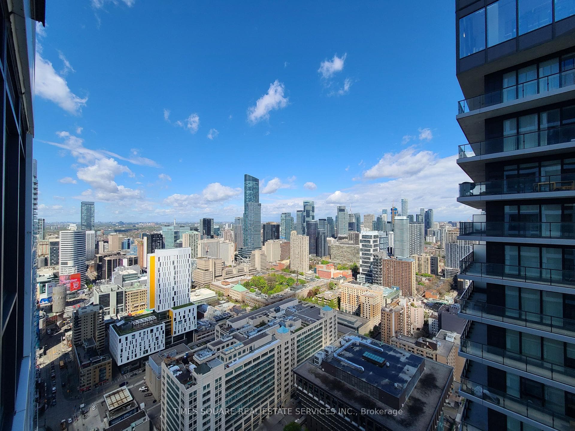181 Dundas Street Unit 5111 photo 27