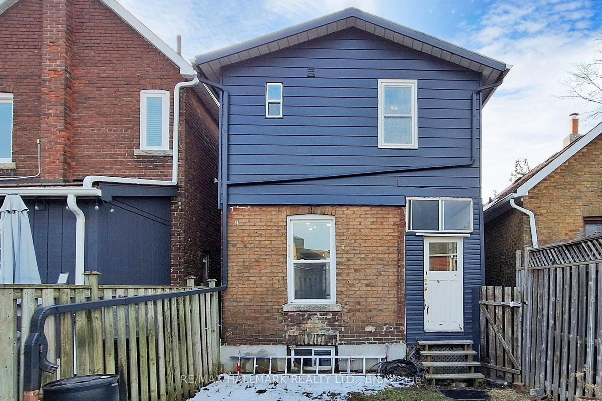 9 Newman Avenue photo 33