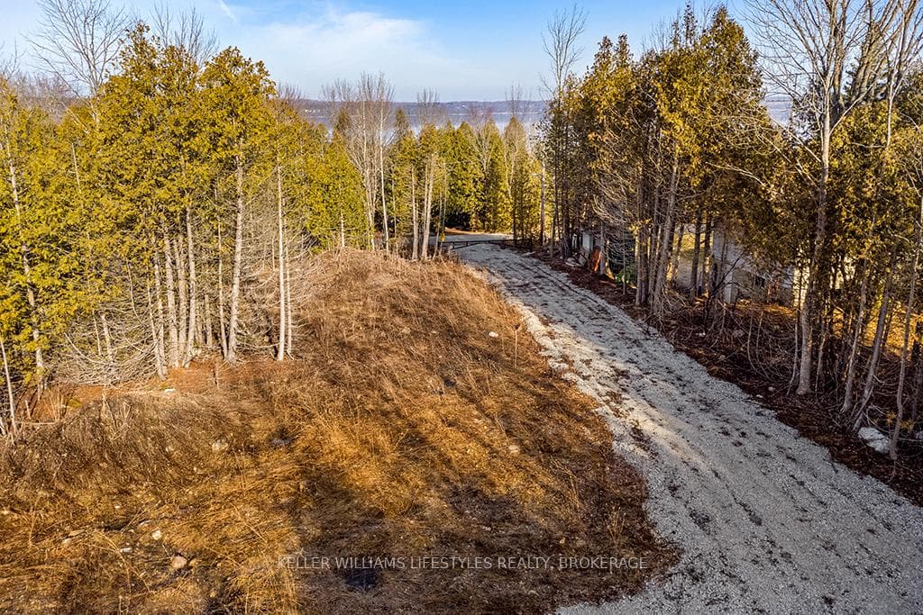 138 WILSON Drive photo 28