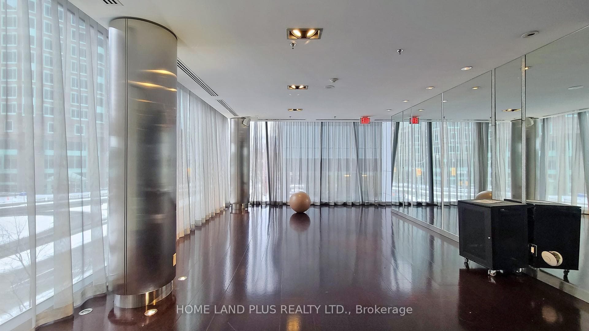 28 Ted Rogers Way Unit 2401 photo 33