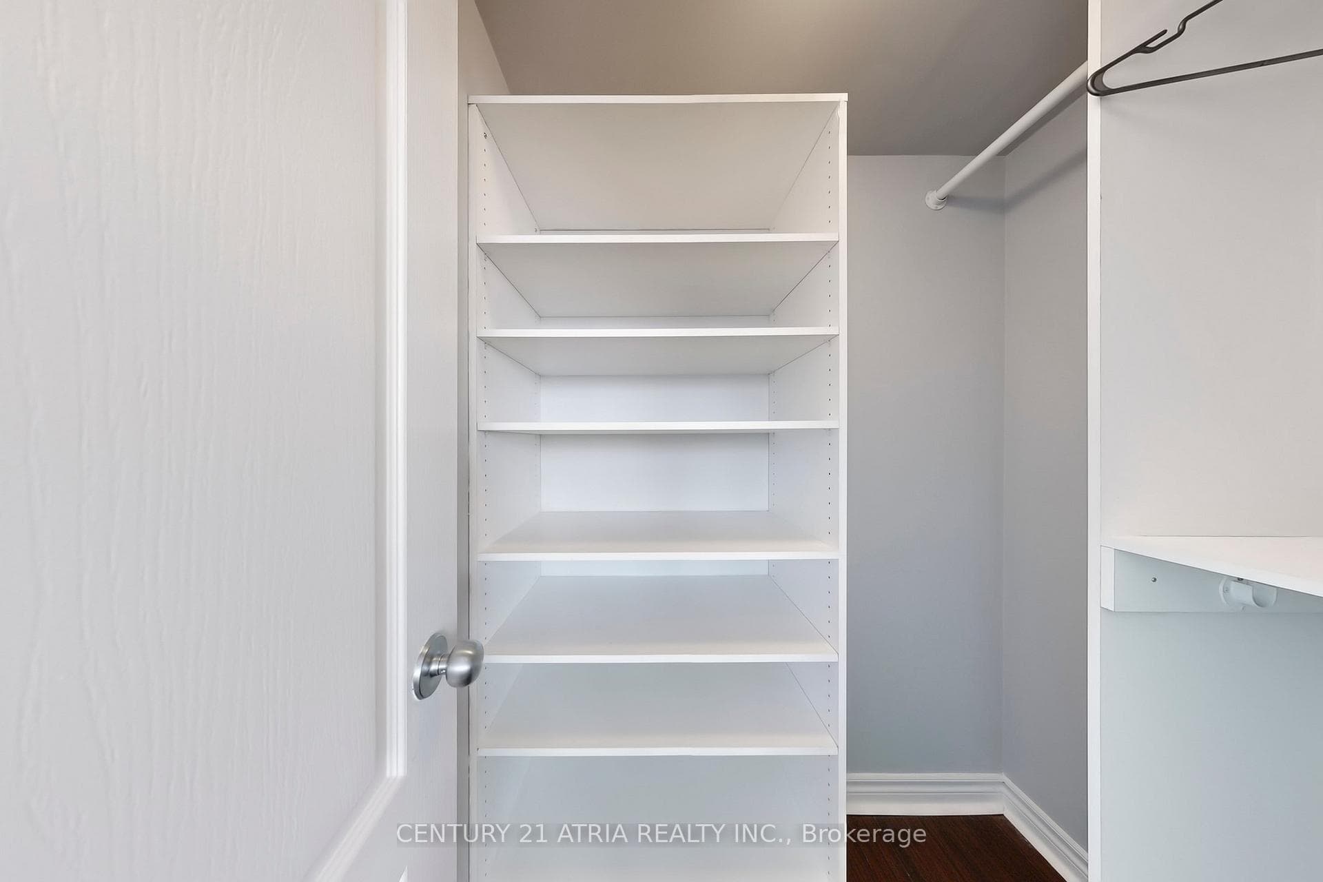 3 Rean Drive Unit 1107 photo 18