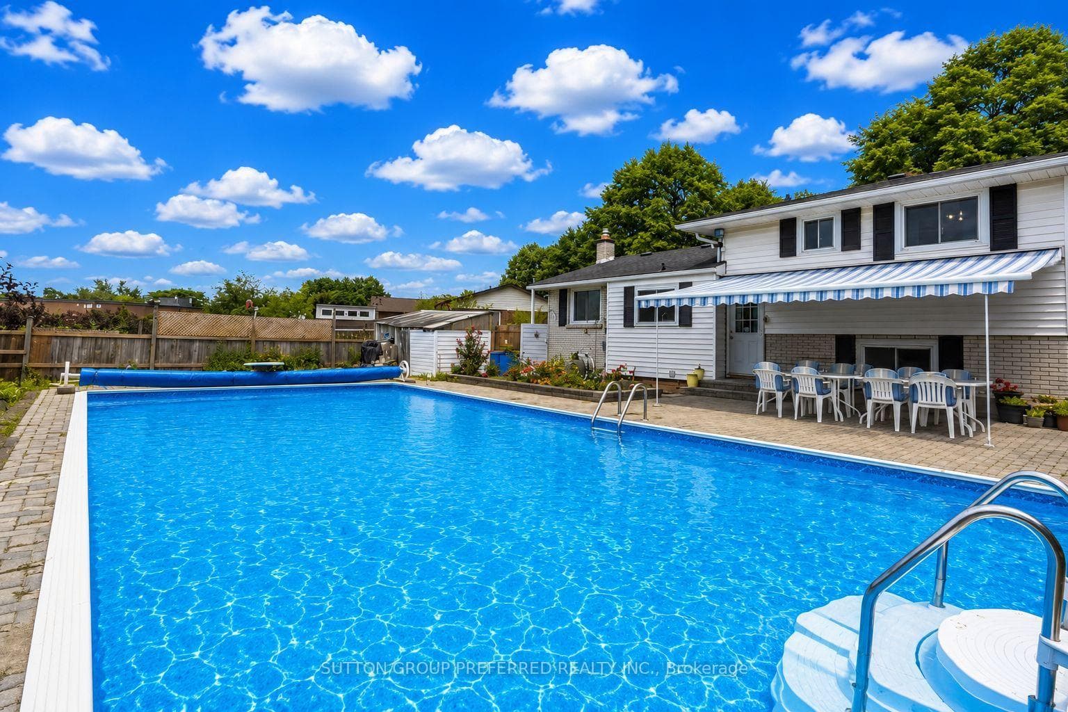 136 Mendip Crescent photo 4