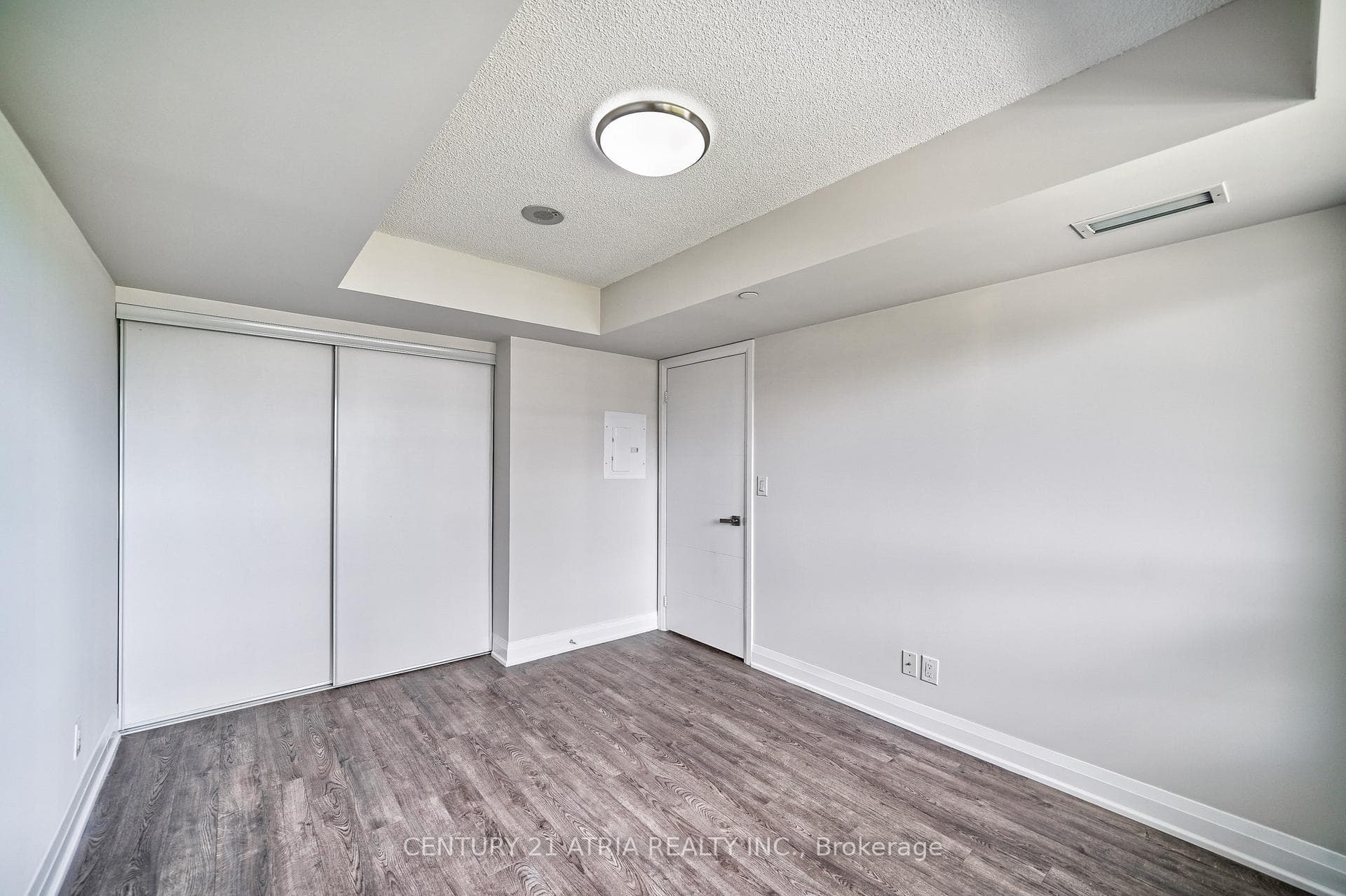 18 Uptown Drive Unit 725 photo 22