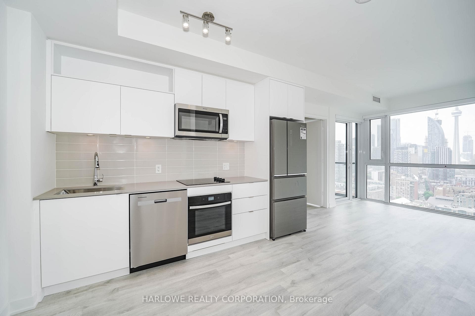 135 Lower Sherbourne Street Unit 2429 W photo 9