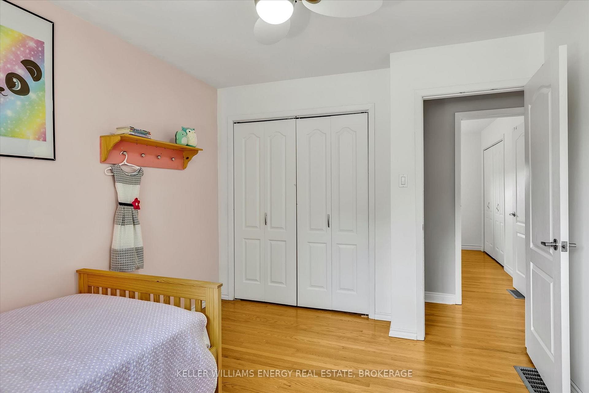 270 Woodward Avenue photo 22