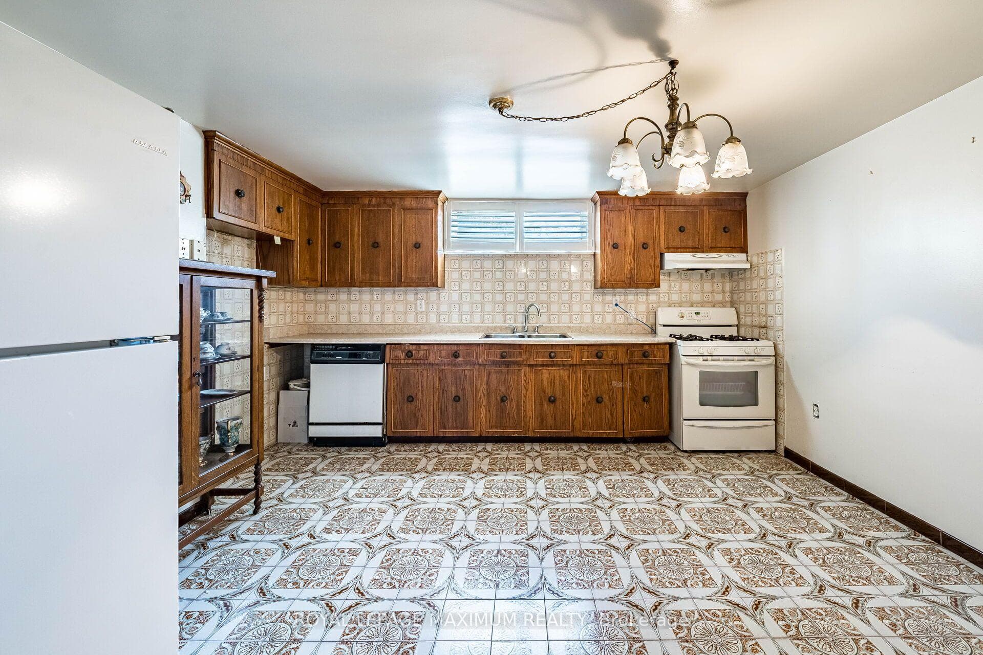 40 Broadoaks Drive photo 37