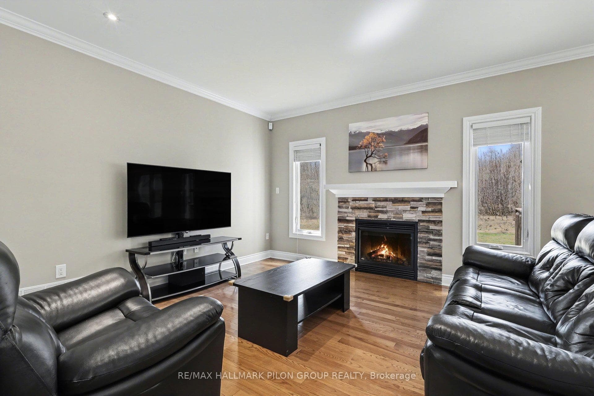 1754 Celine Street photo 8