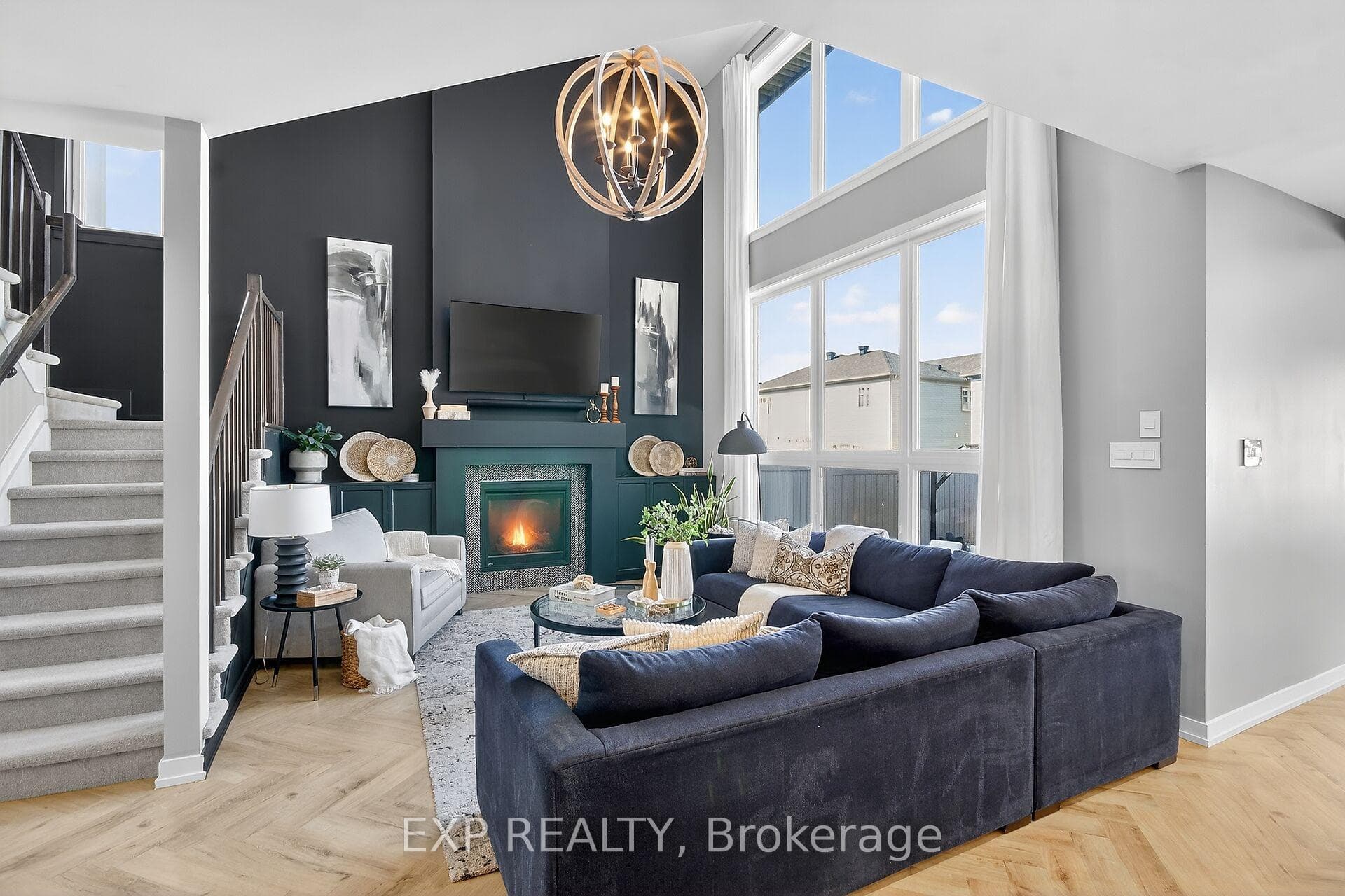 541 Dressage Avenue photo 9