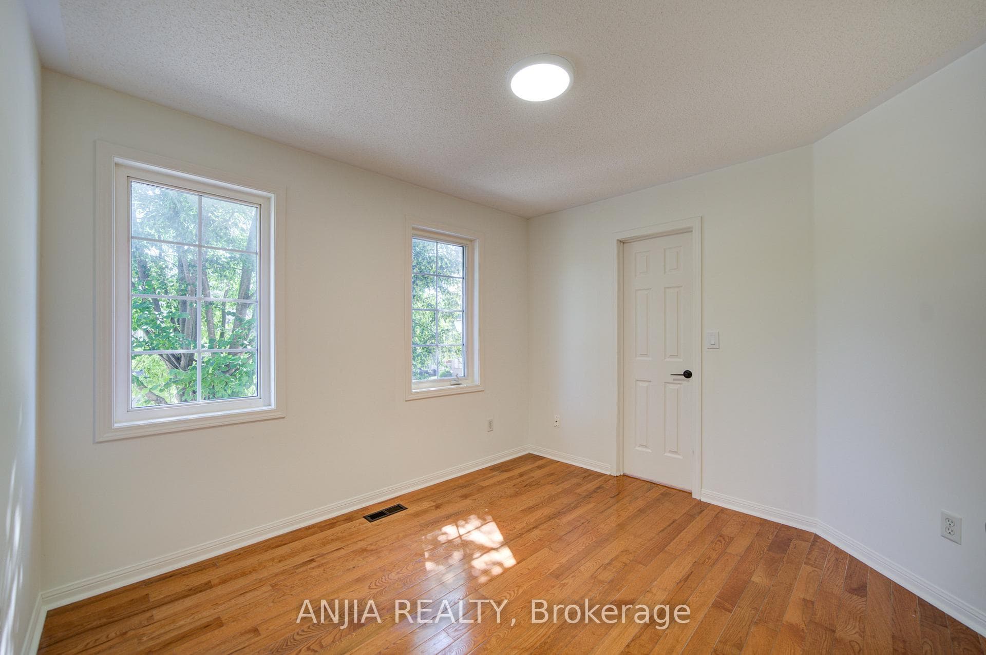 136 Winston Castle Drive photo 44