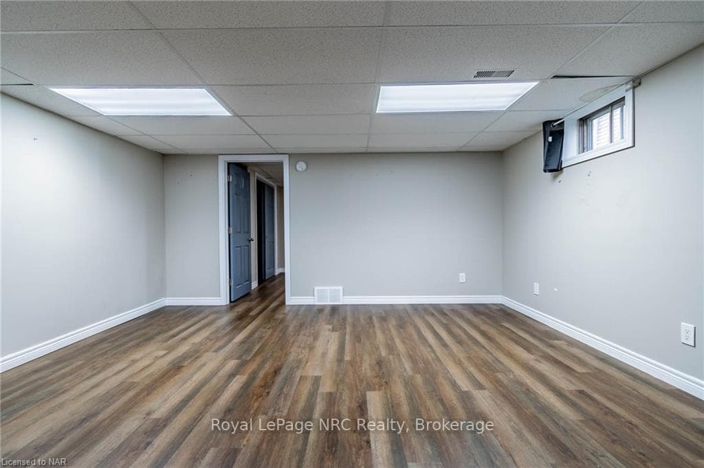 89 Allan Drive photo 18
