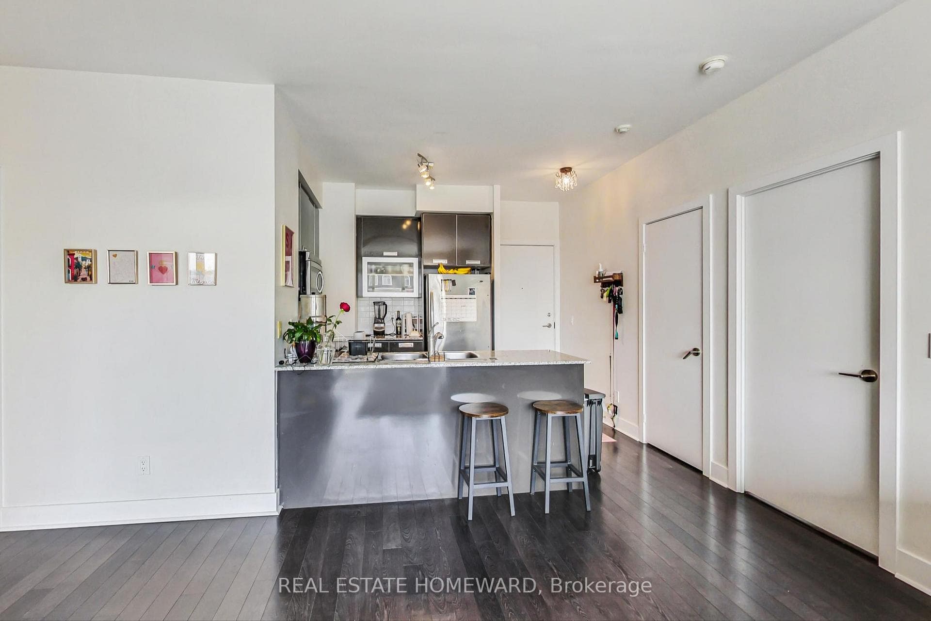 90 Stadium Road Unit 421 photo 11