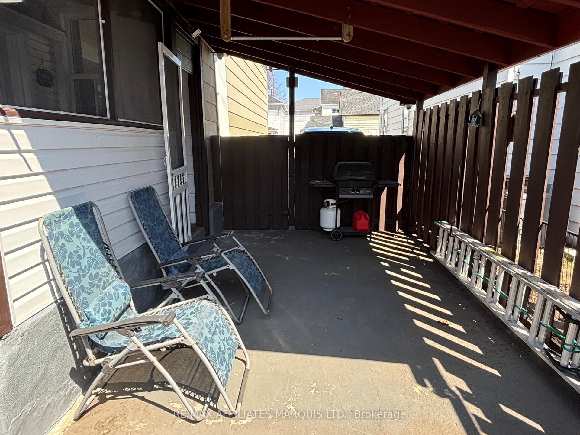 4 Seymour Avenue photo 35