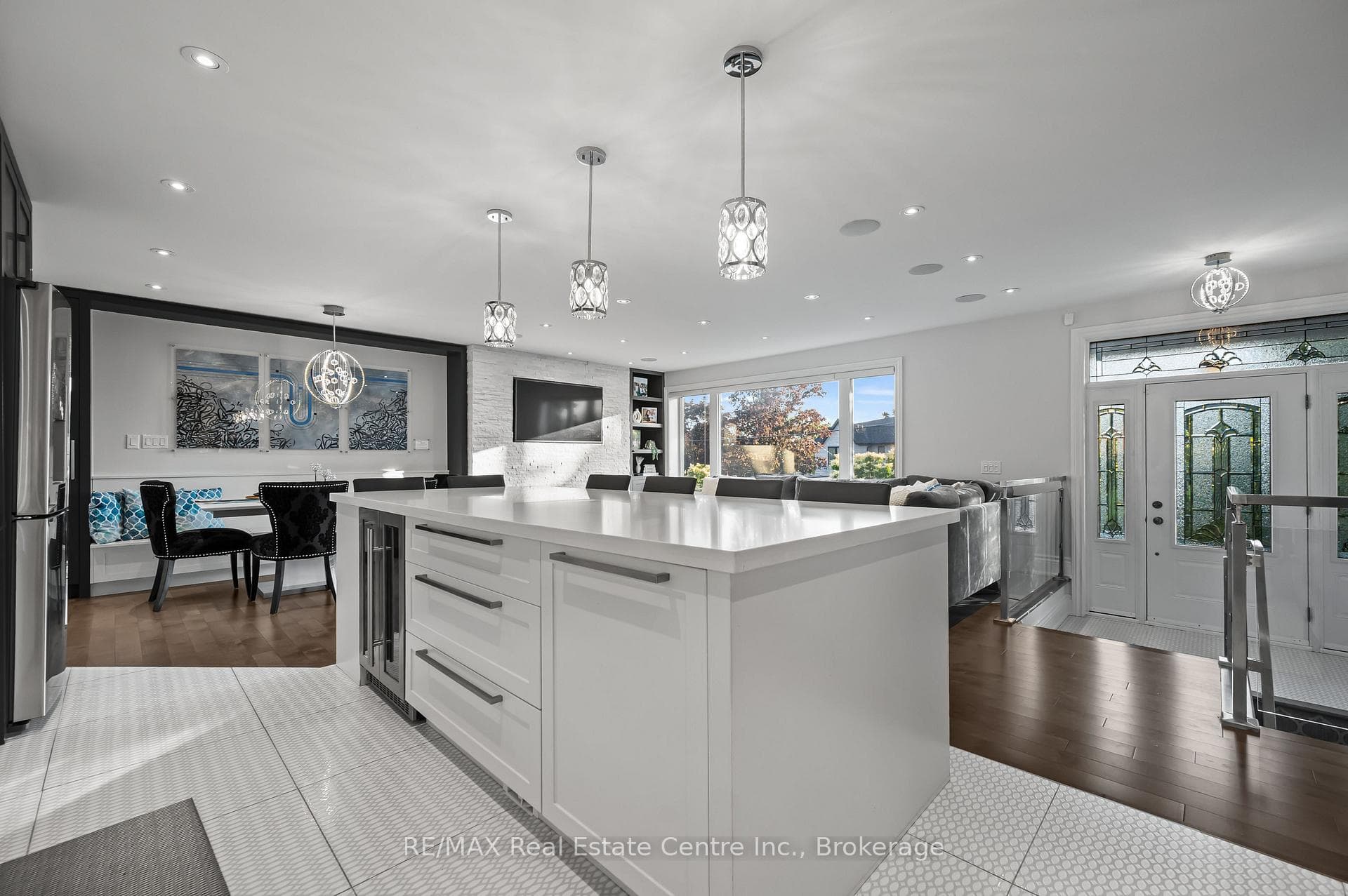 47 Valentine Drive photo 13