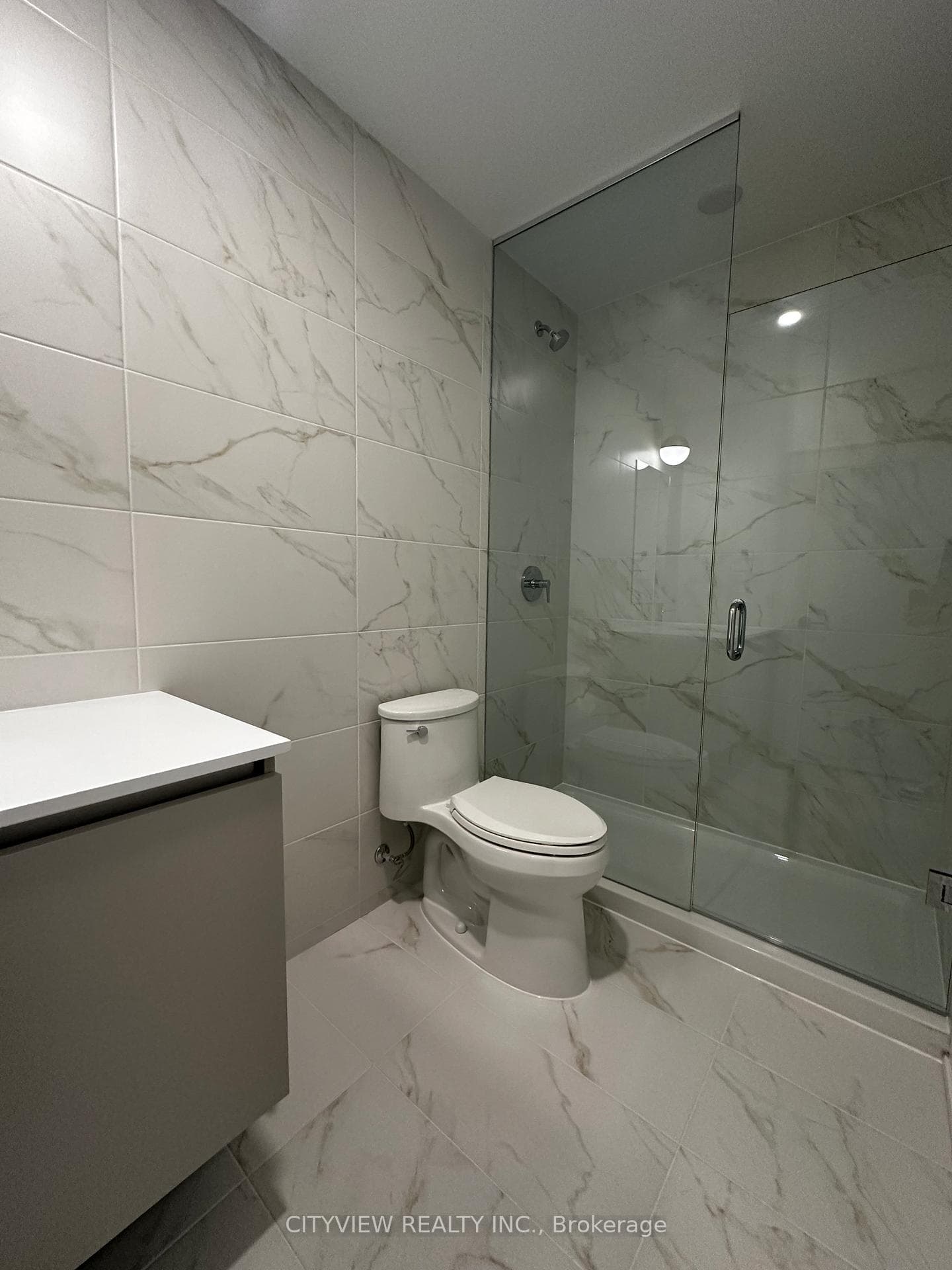 395 Dundas Street Unit 733 photo 14