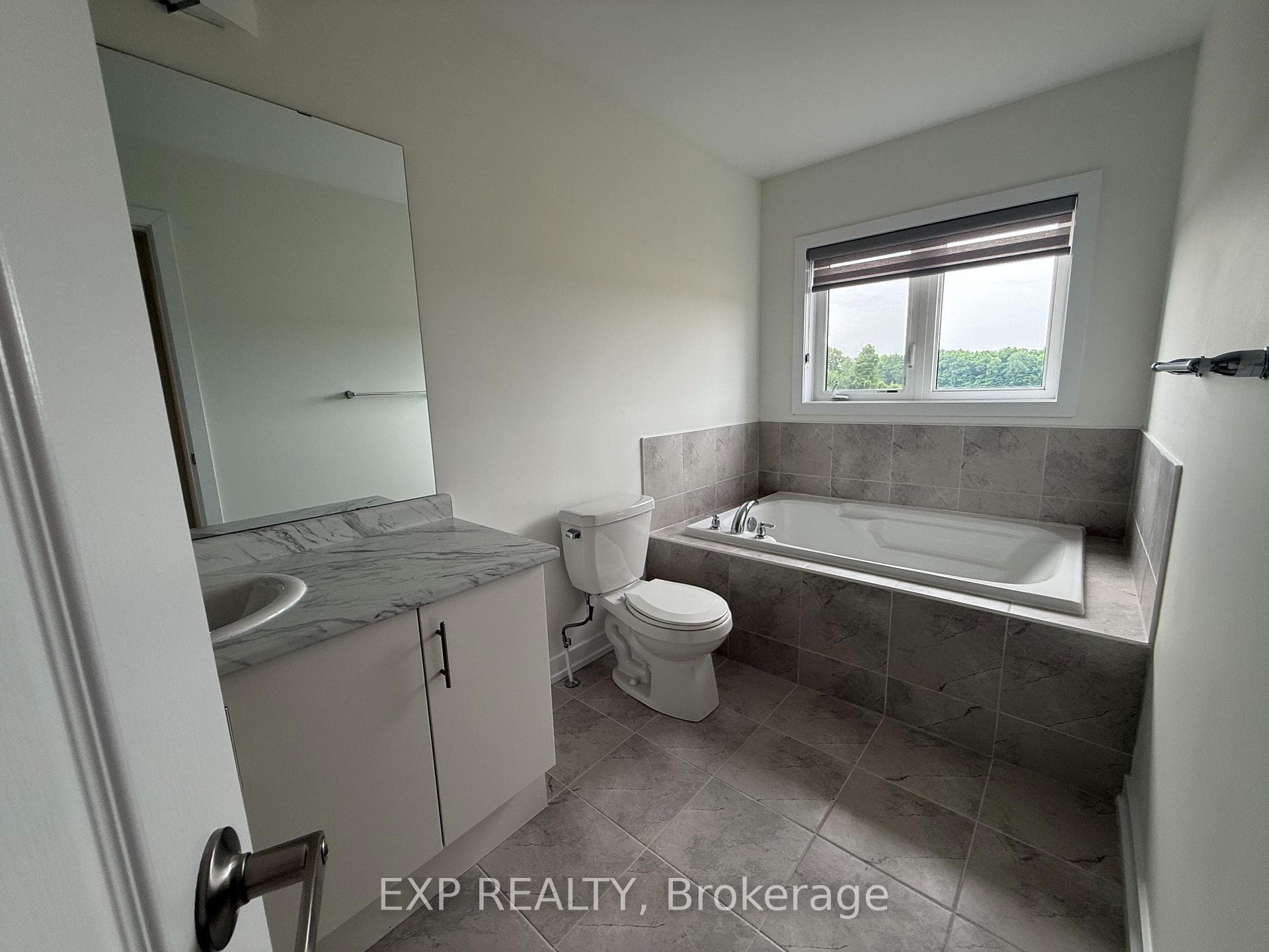 51 Monteith Drive photo 16