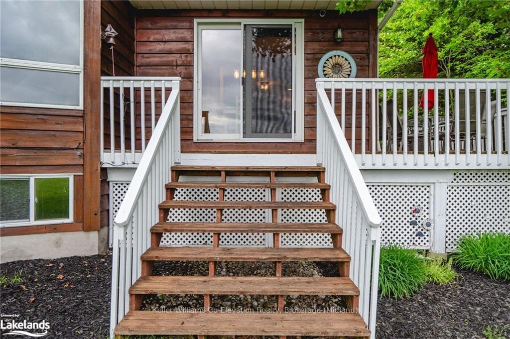 5418 PENETANGUISHENE Road photo 21