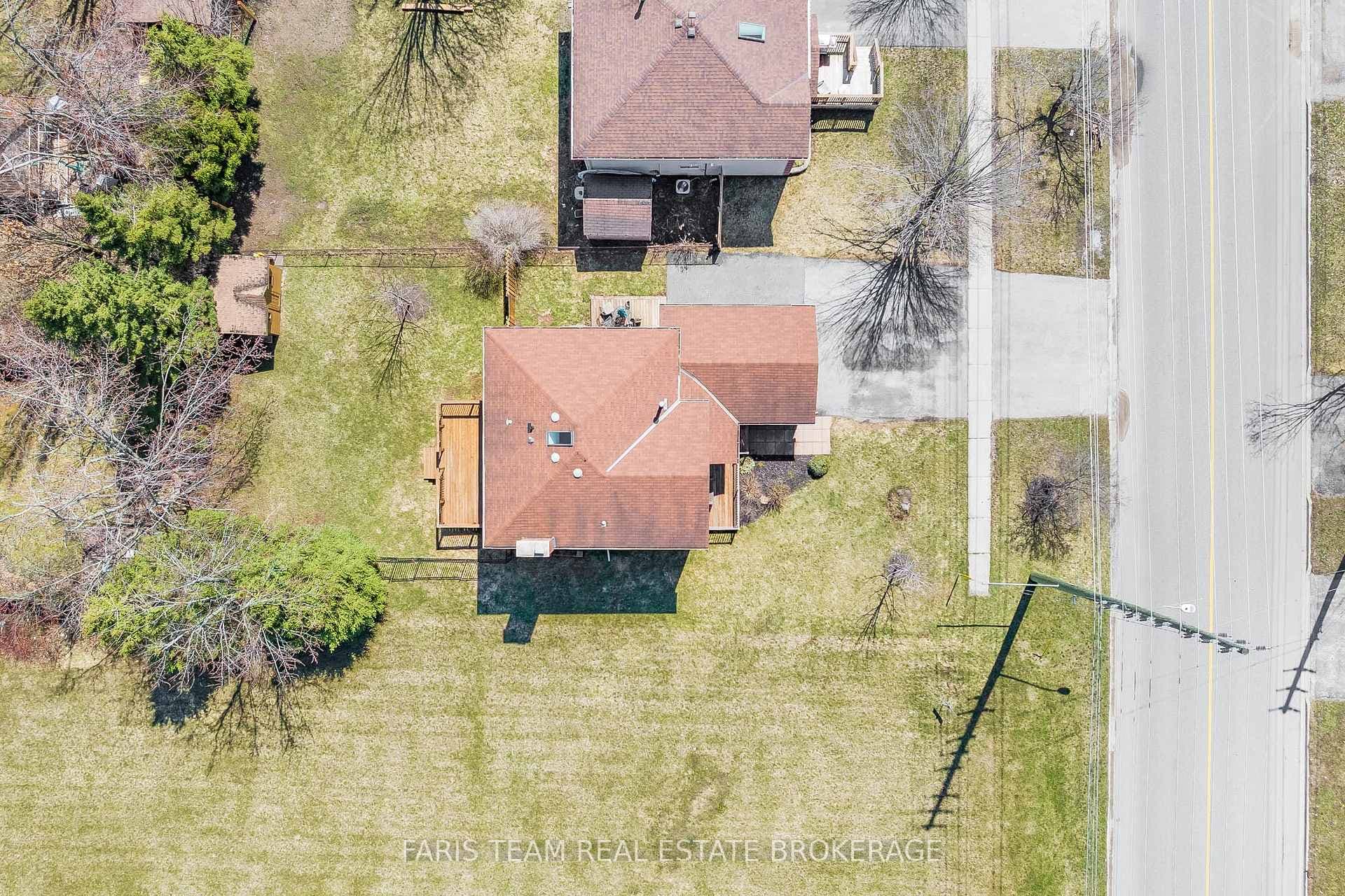 409 Anne Street photo 46