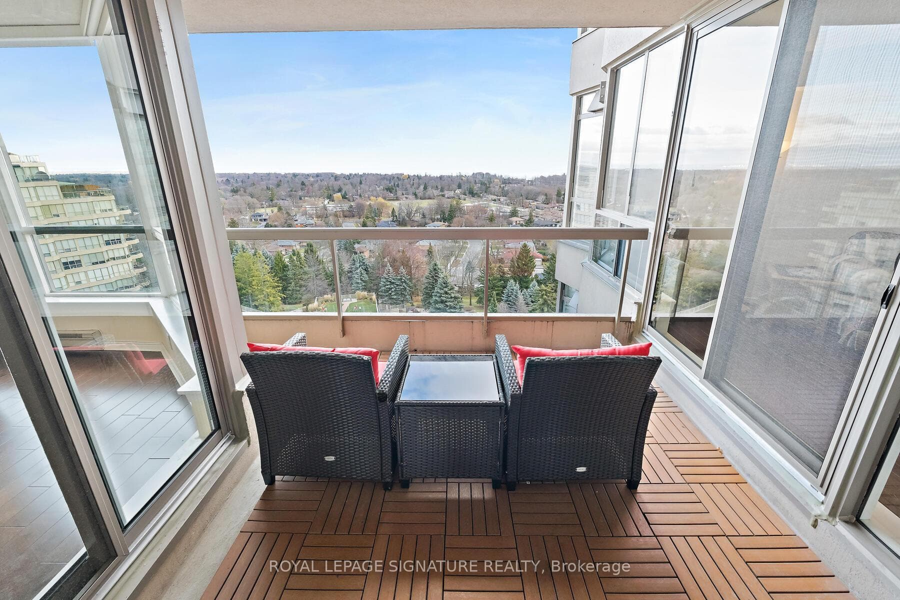 10 Guildwood Parkway Unit 1122 photo 20