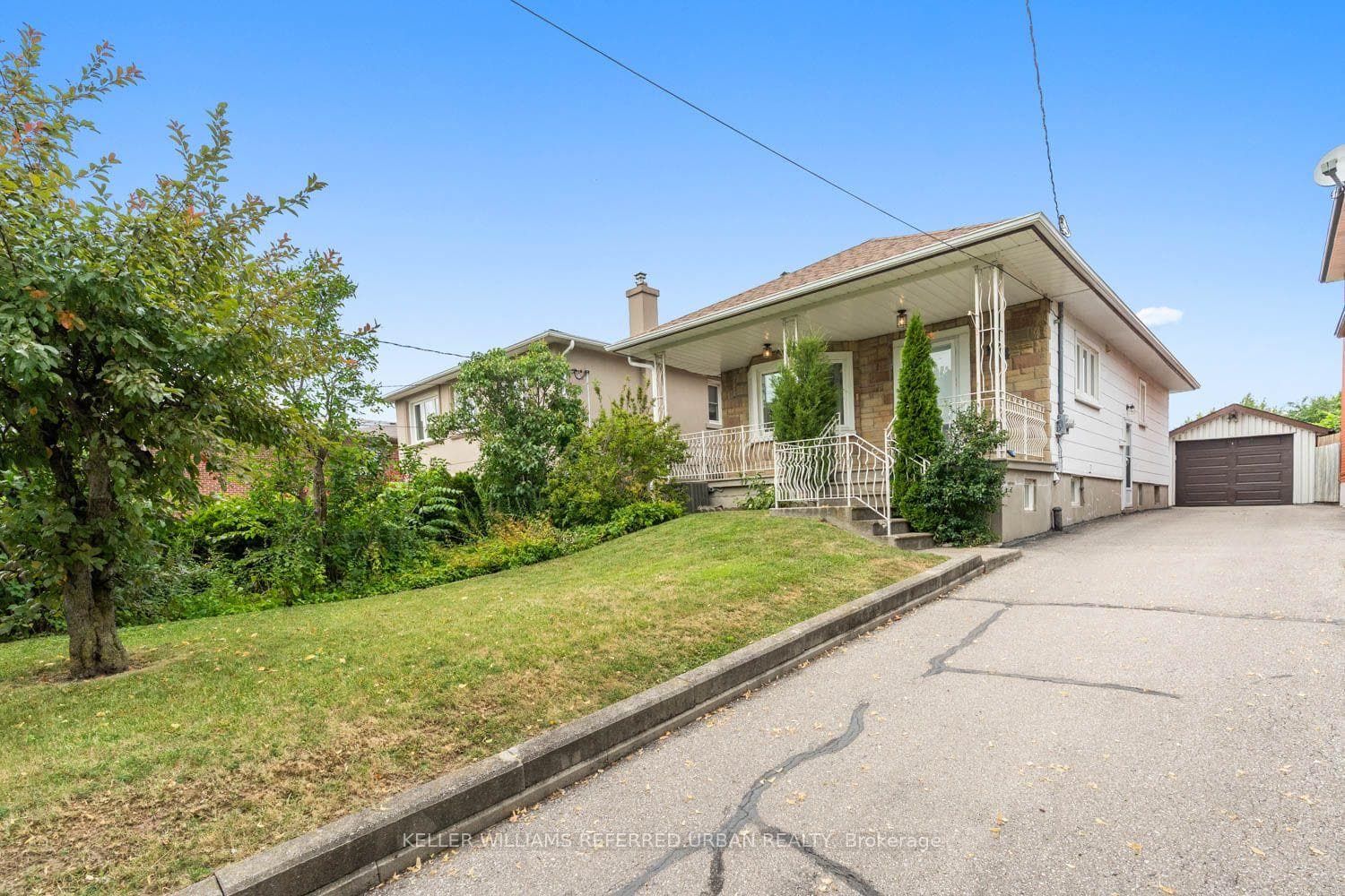 114 Gracefield Avenue photo 39