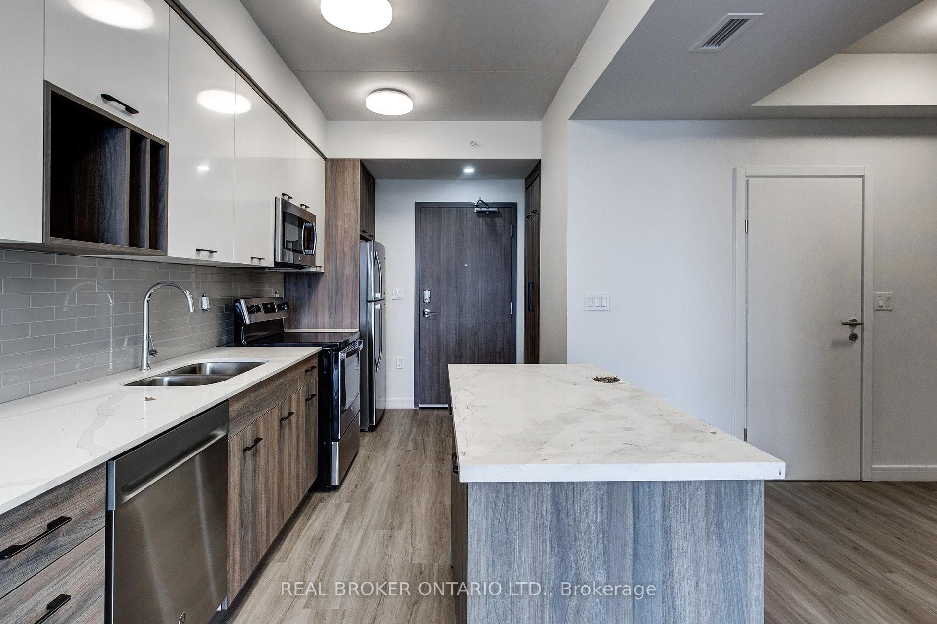 49 Walnut Street Unit 2009 photo 6
