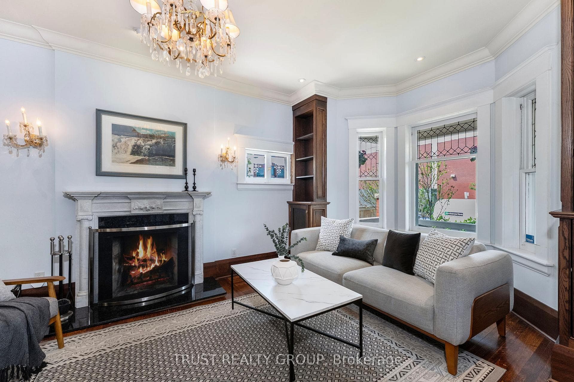 5 Ellerbeck Street photo 13