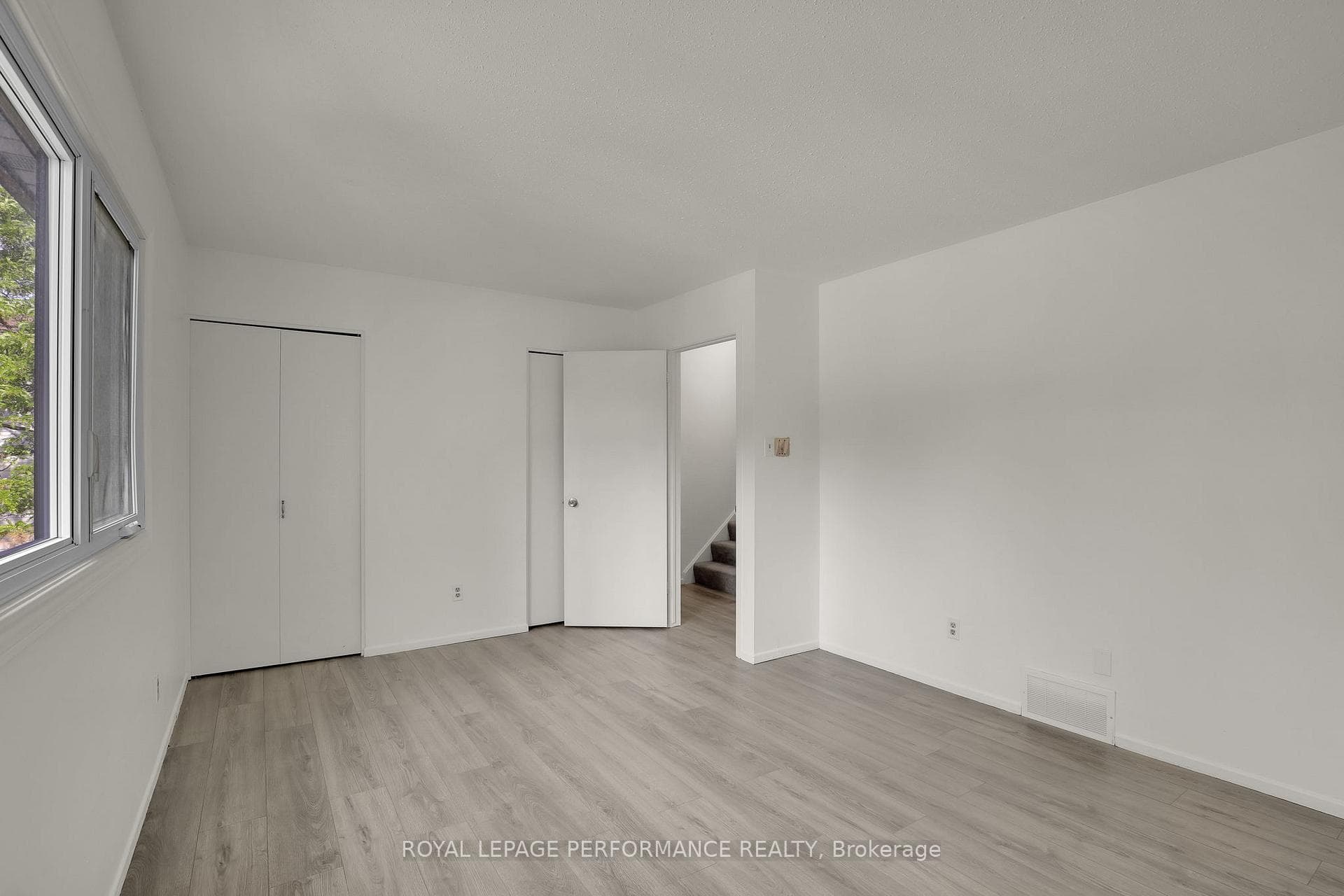 3342 Southgate Road Unit 10 photo 23
